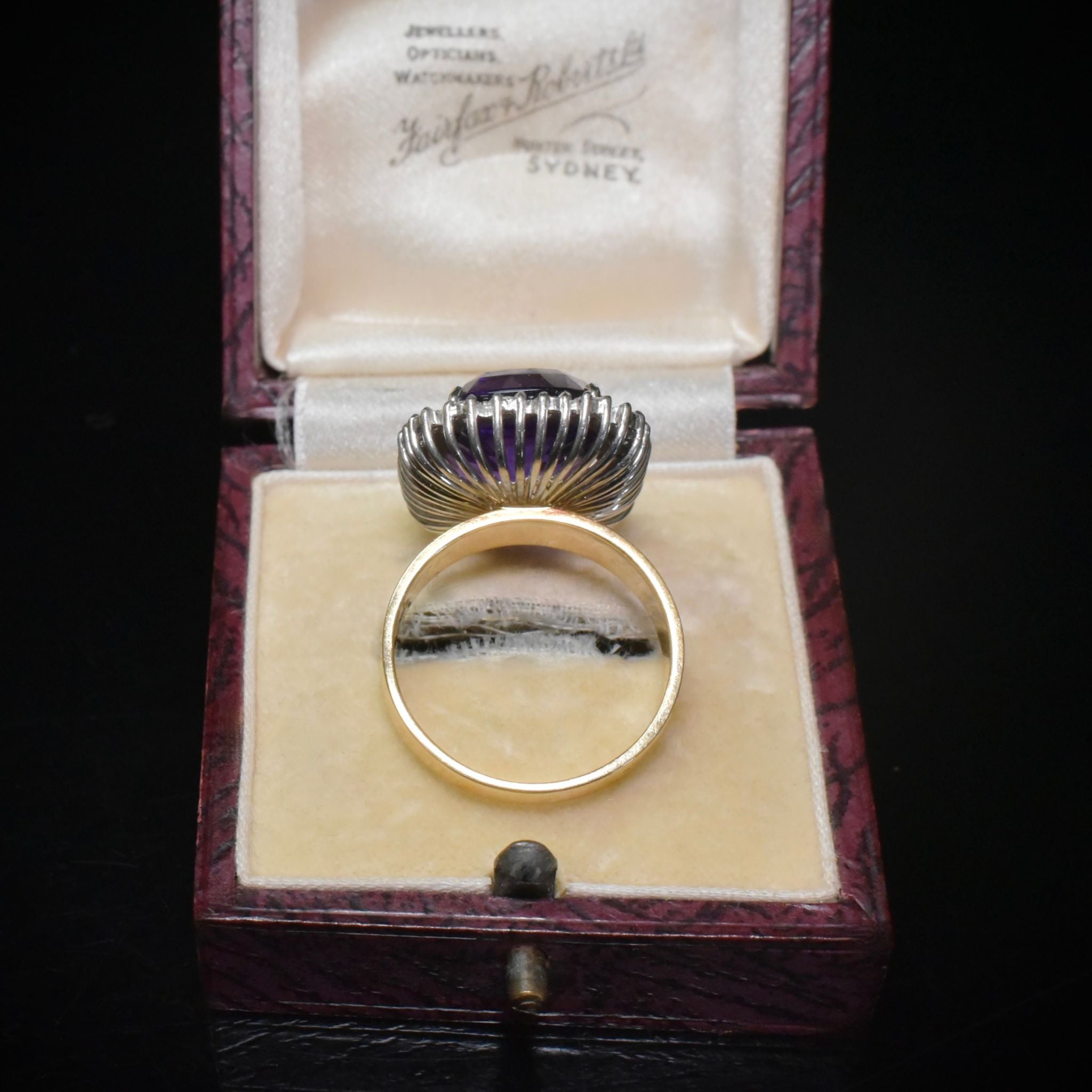 Outstanding 18ct Yellow Gold Amethyst And Diamond Ring