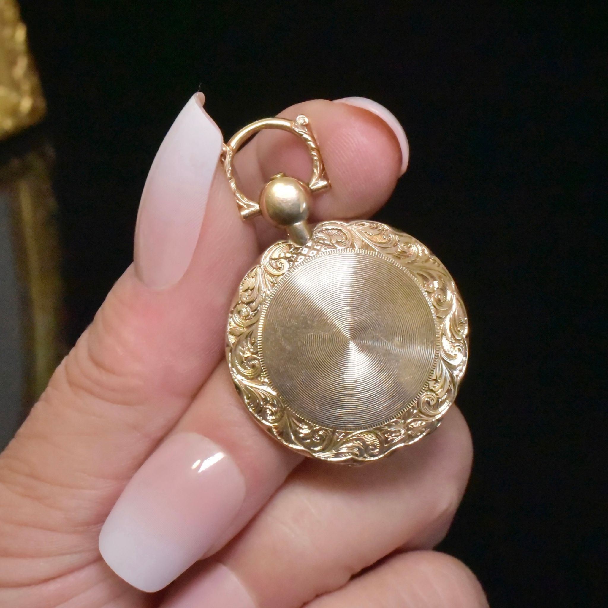 Antique Edwardian 15ct Yellow Gold Photo Locket Circa 1905-10