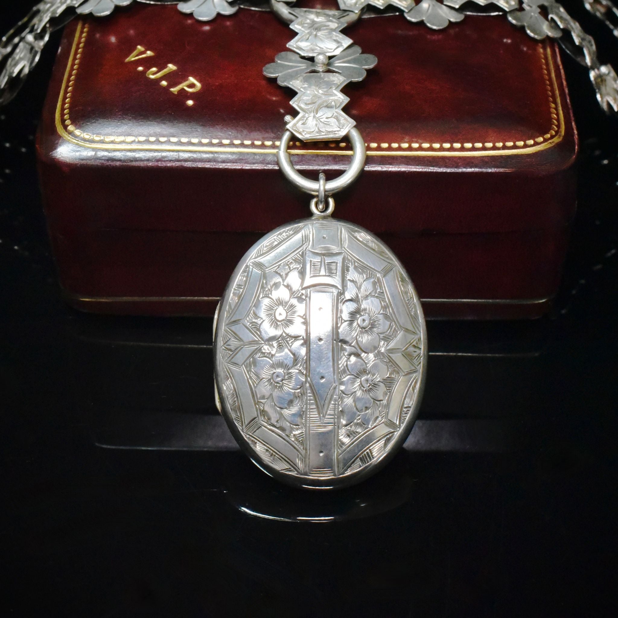 Antique Victorian Sterling Silver Locket And Bookchain Circa 1880-1890’s