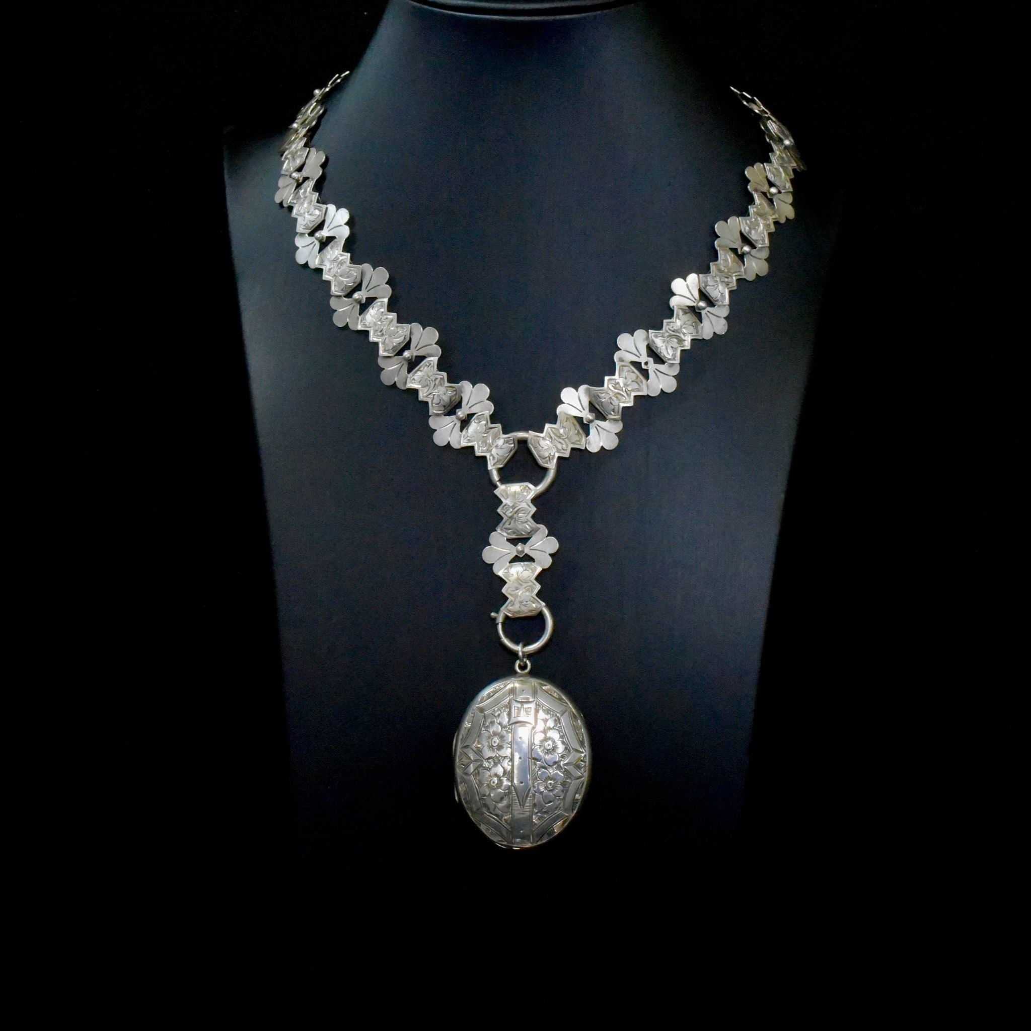 Antique Victorian Sterling Silver Locket And Bookchain Circa 1880-1890’s