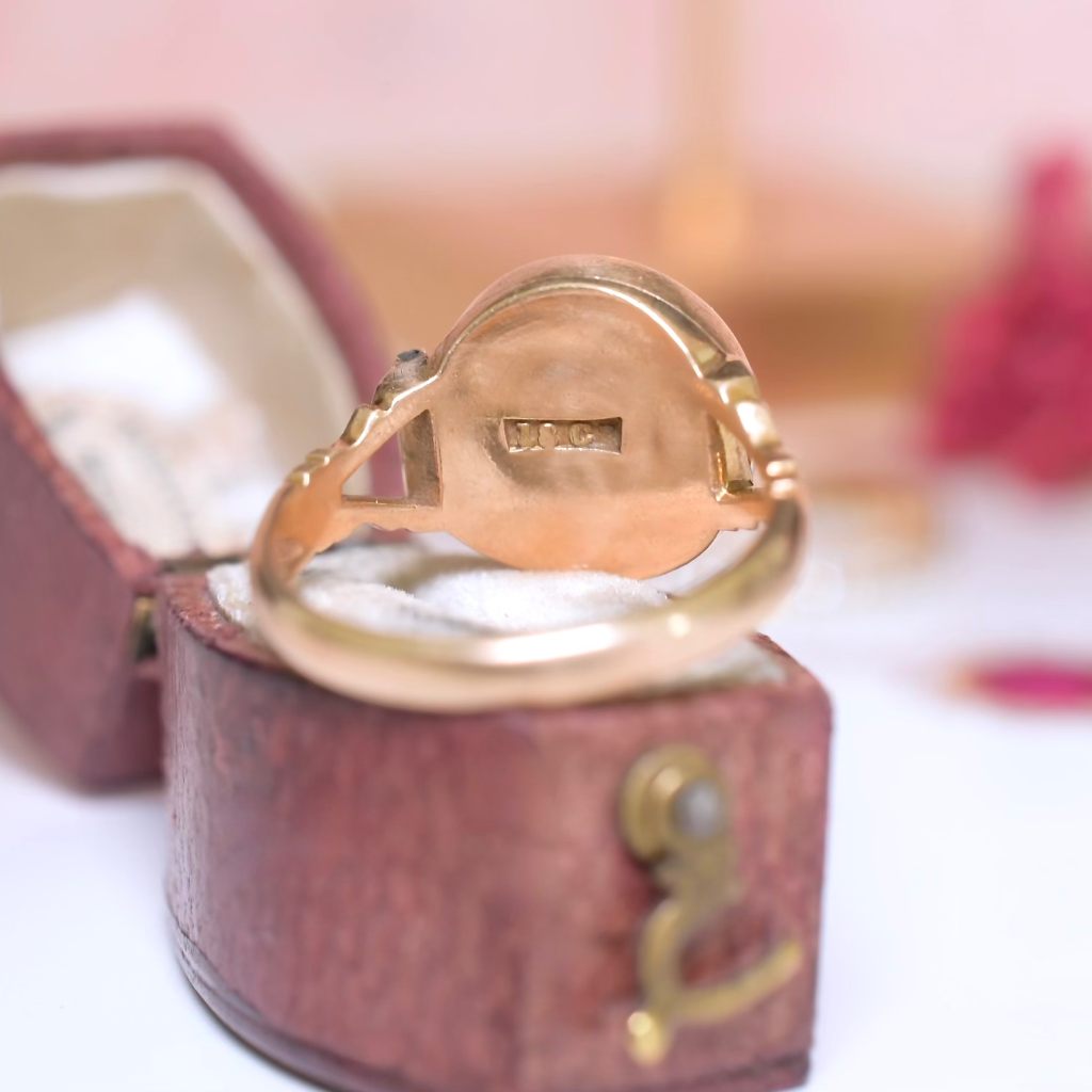 Antique Edwardian 18ct Yellow Gold Opening Locket Ring Circa 1910