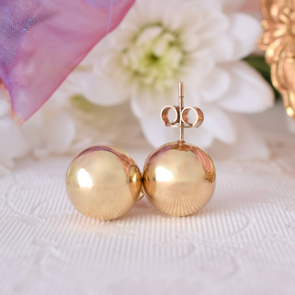 Modern 9ct Yellow Gold ‘Euro Ball’ Stud Earrings