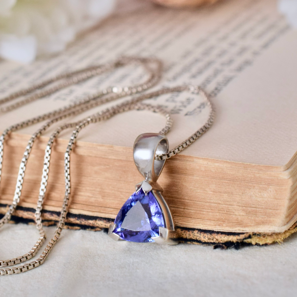 Modern 9ct White Gold And Trilliant-Cut Tanzanite Pendant