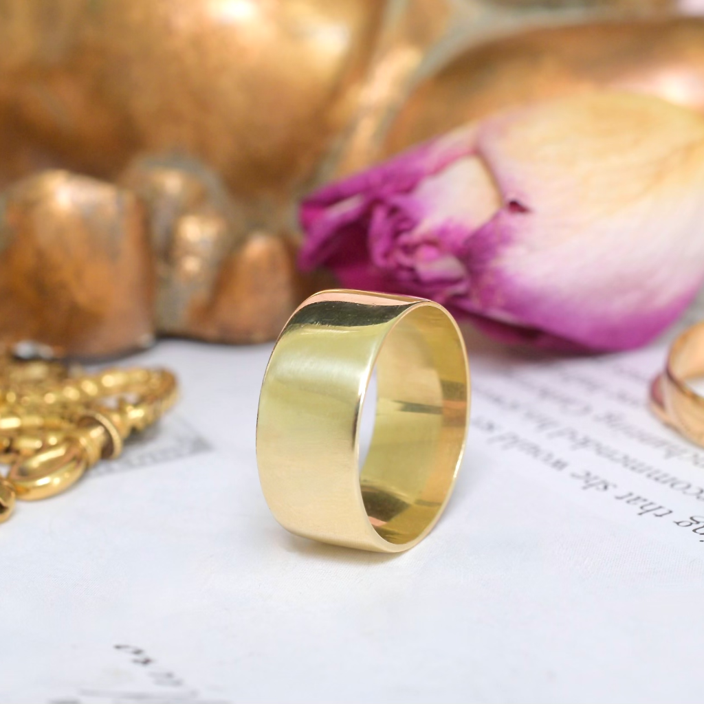 Vintage 14ct Yellow Gold ‘Cigar’ Style Wide Ring