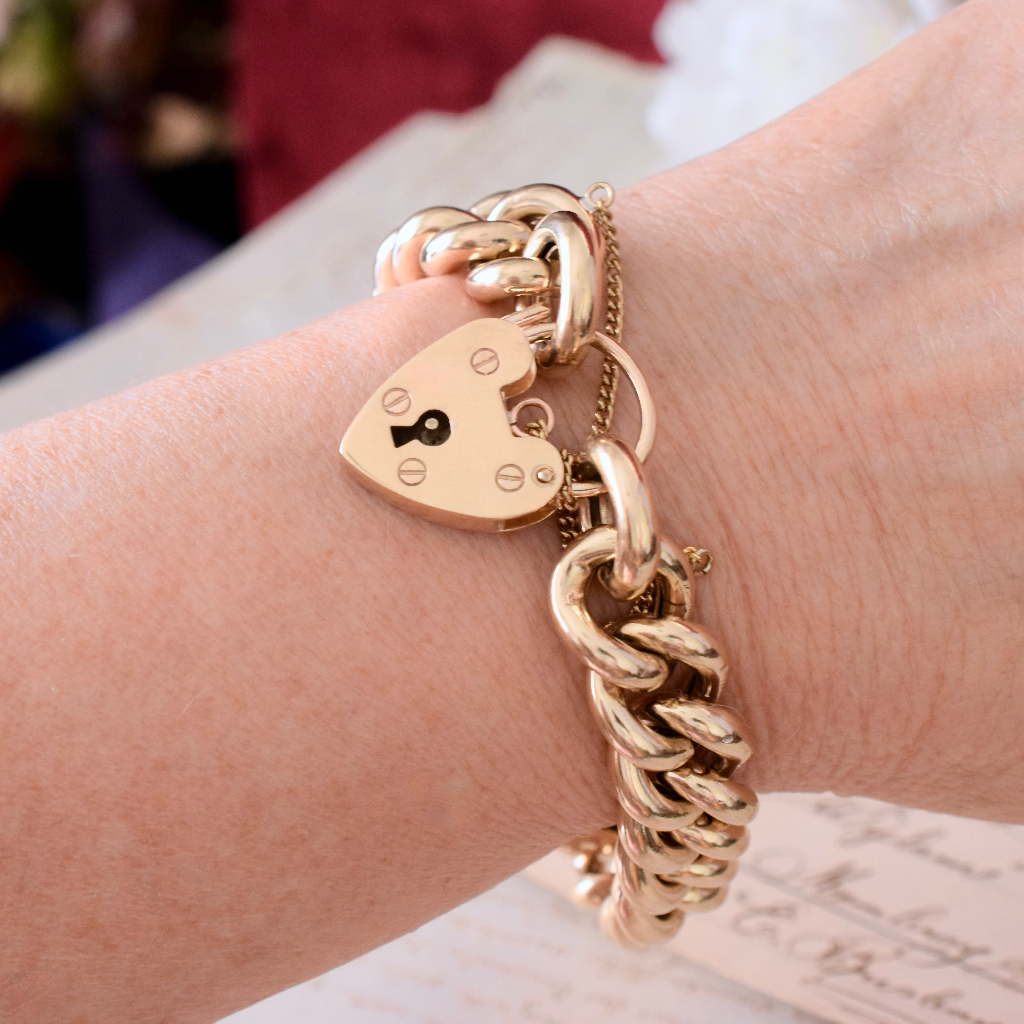 Modern 9ct Yellow Gold Curblink Padlock Bracelet - 44 Grams