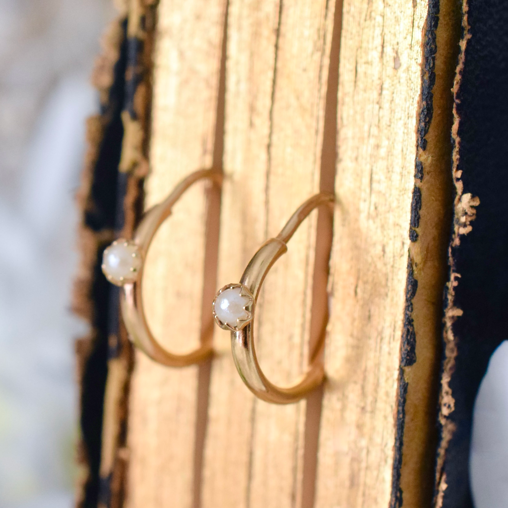 Modern Italian 9ct Yellow Gold And Tiny Pearl Earrings - UnoAErre