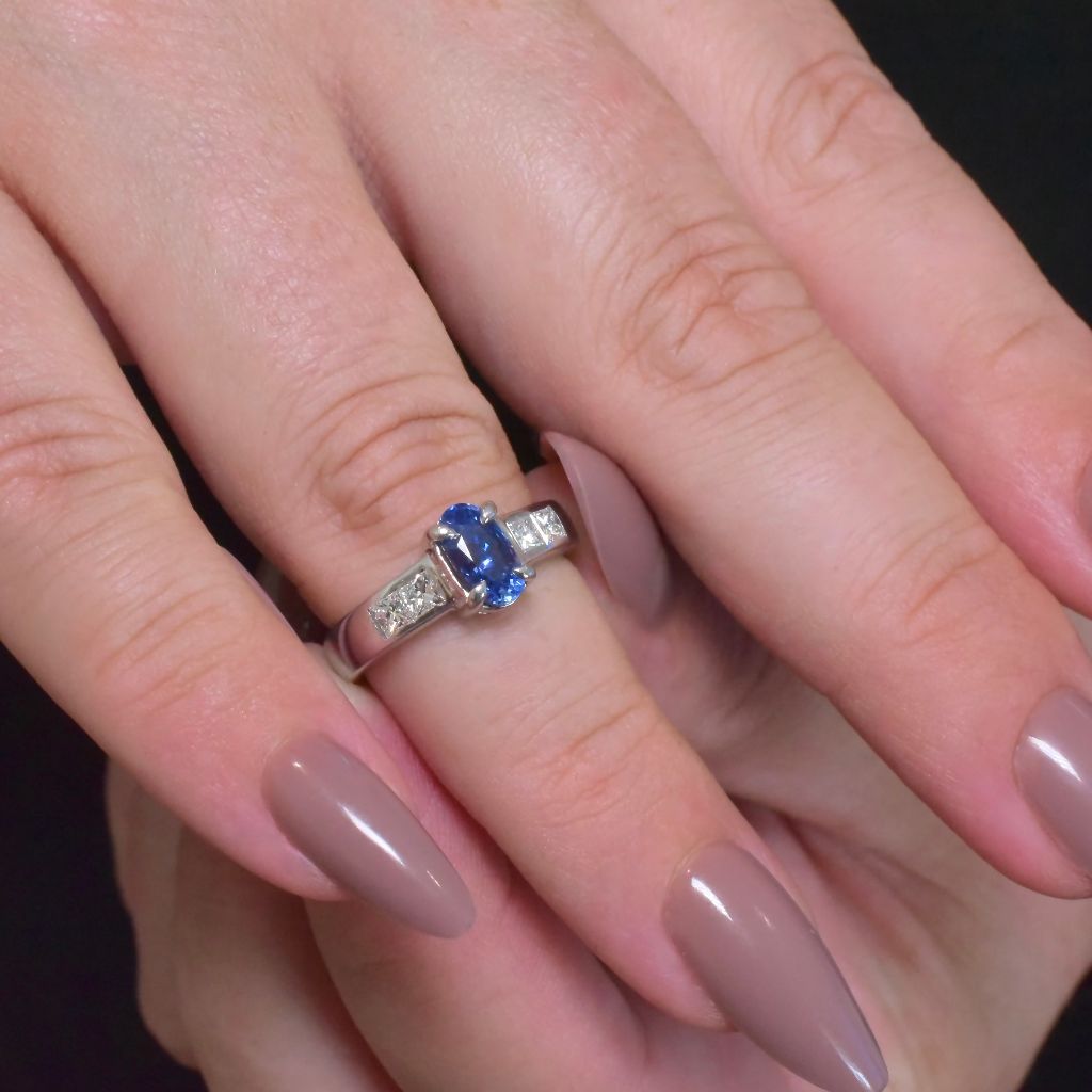 Contemporary 18ct White Gold Sapphire And Diamond Ring Retail Replacement Valuation Included In Purchase For $5,750 AUD Dec 2023