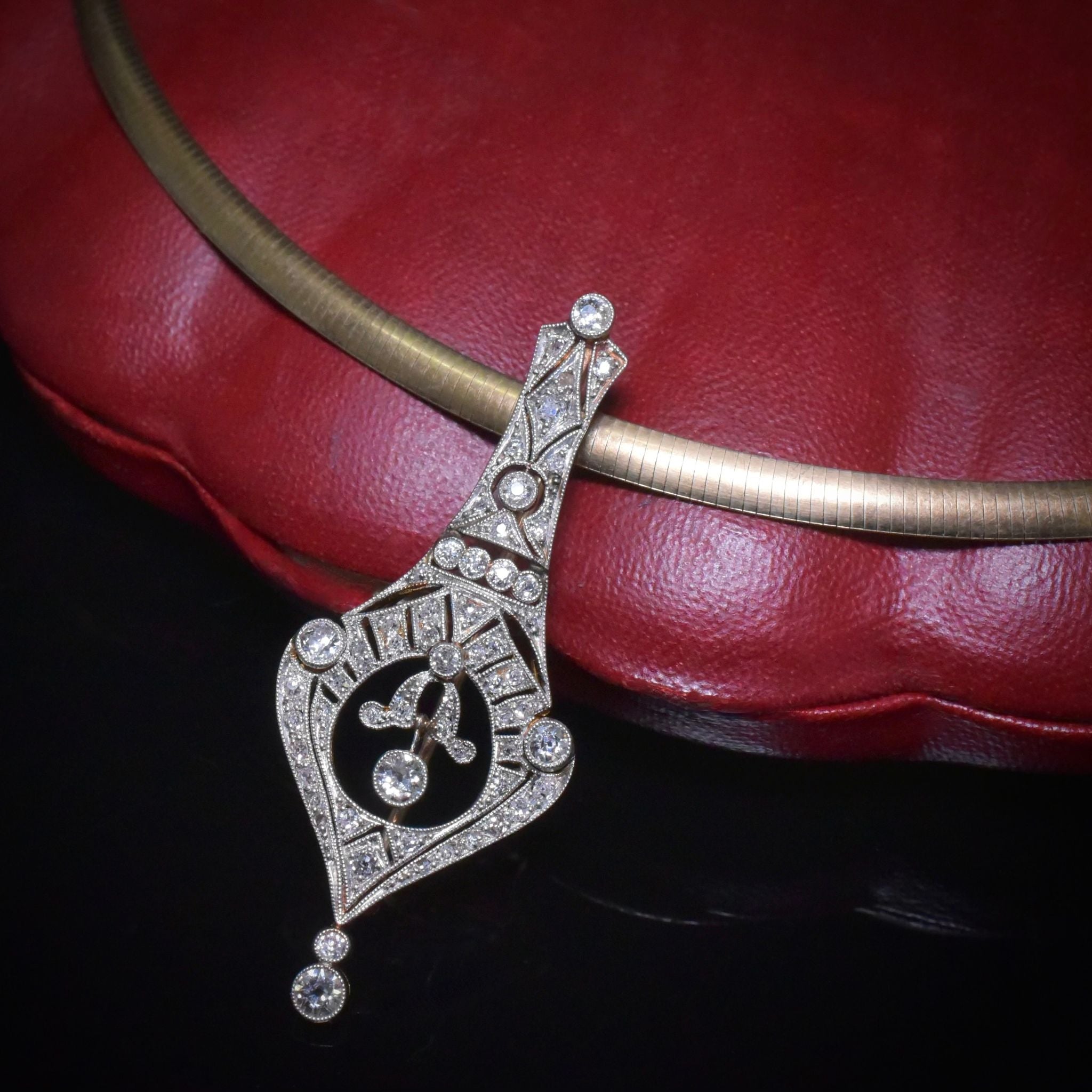 Superb Art Deco 18ct Gold, Platinum And Diamond Brooch Circa 1920’s