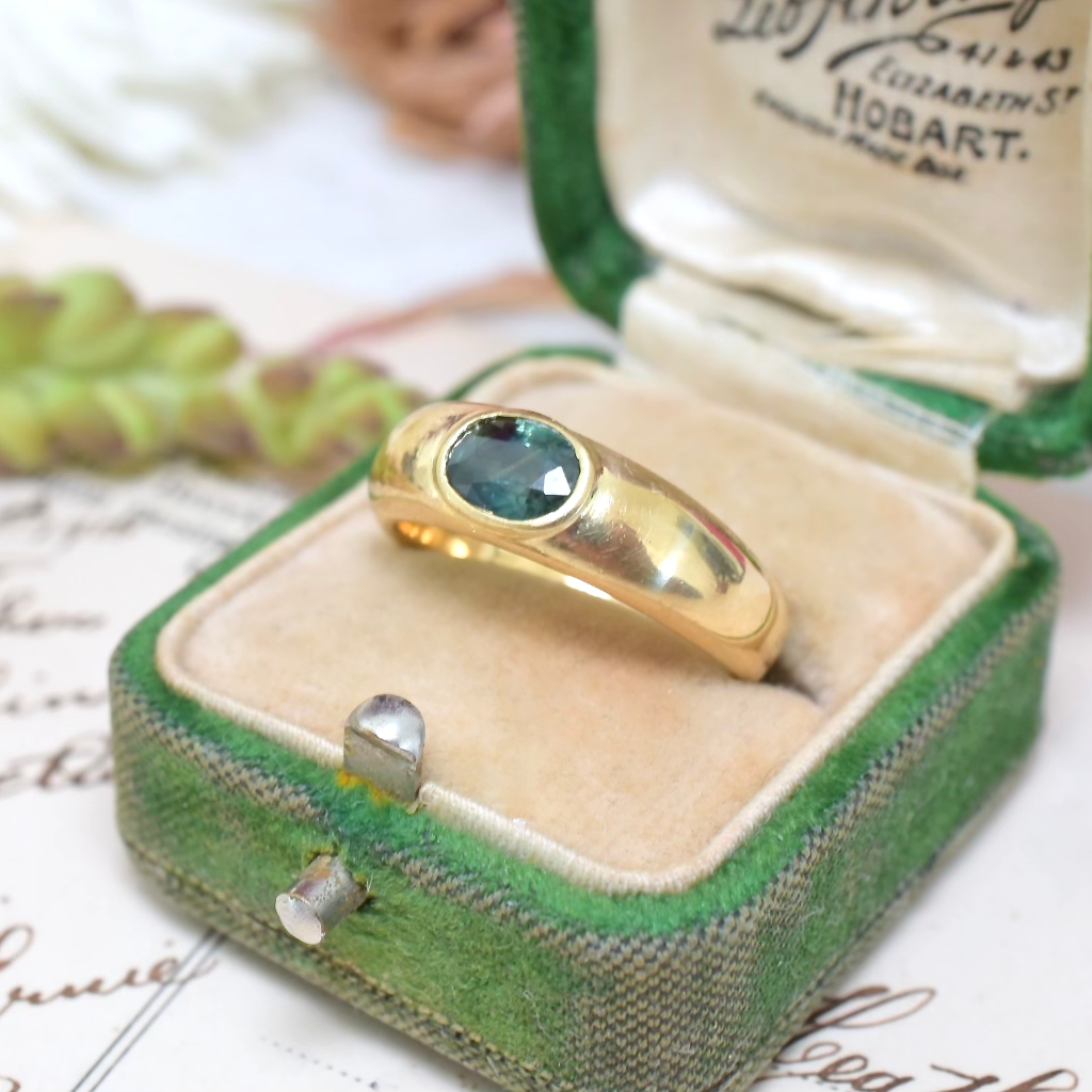 Modern 18ct Yellow Gold ‘Parti’ Sapphire Ring
