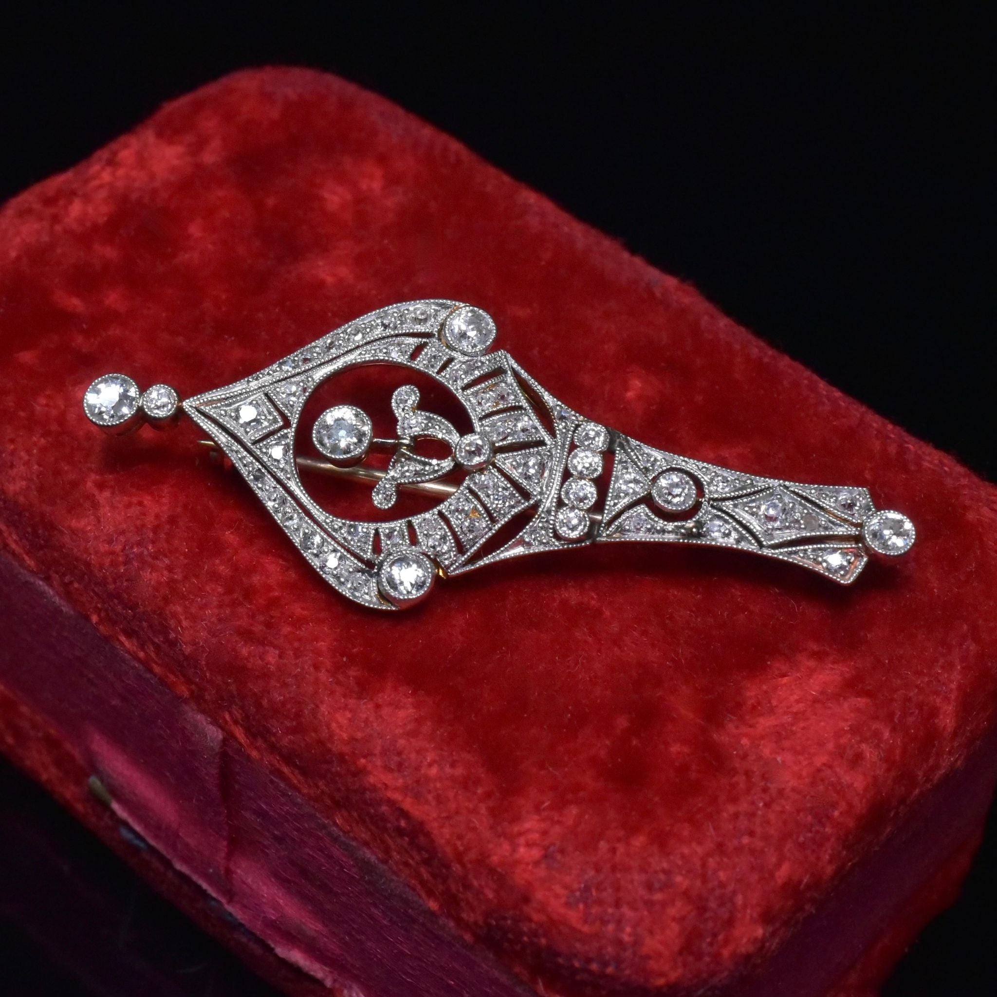 Superb Art Deco 18ct Gold, Platinum And Diamond Brooch Circa 1920’s