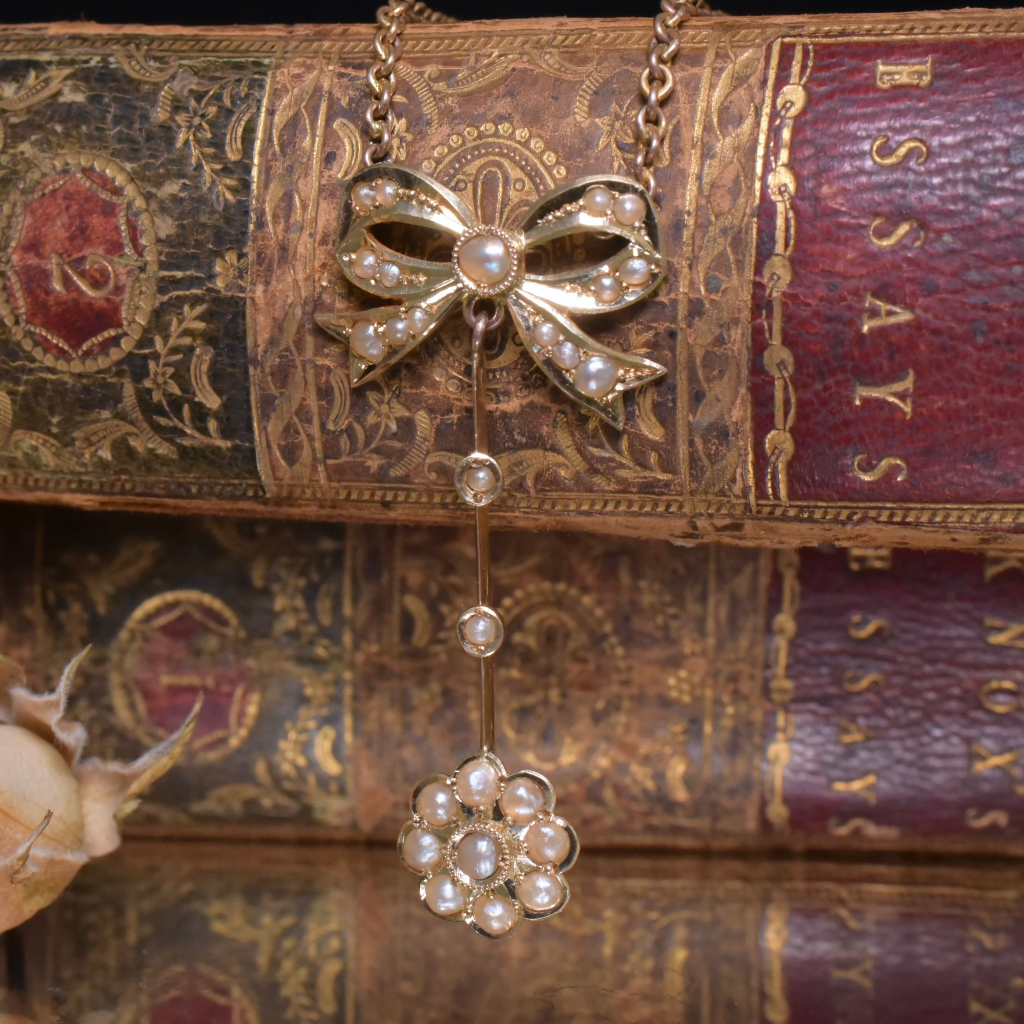 Antique Australian 15ct Yellow Gold Half Seed Pearl Necklace By William Drummond And Co. Circa 1900-1910