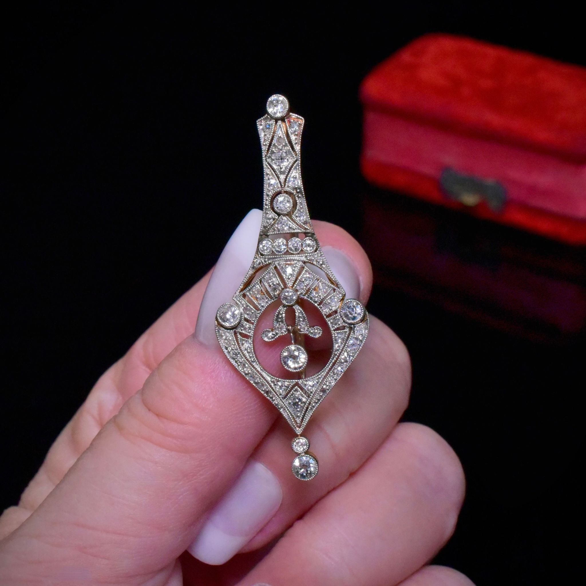 Superb Art Deco 18ct Gold, Platinum And Diamond Brooch Circa 1920’s