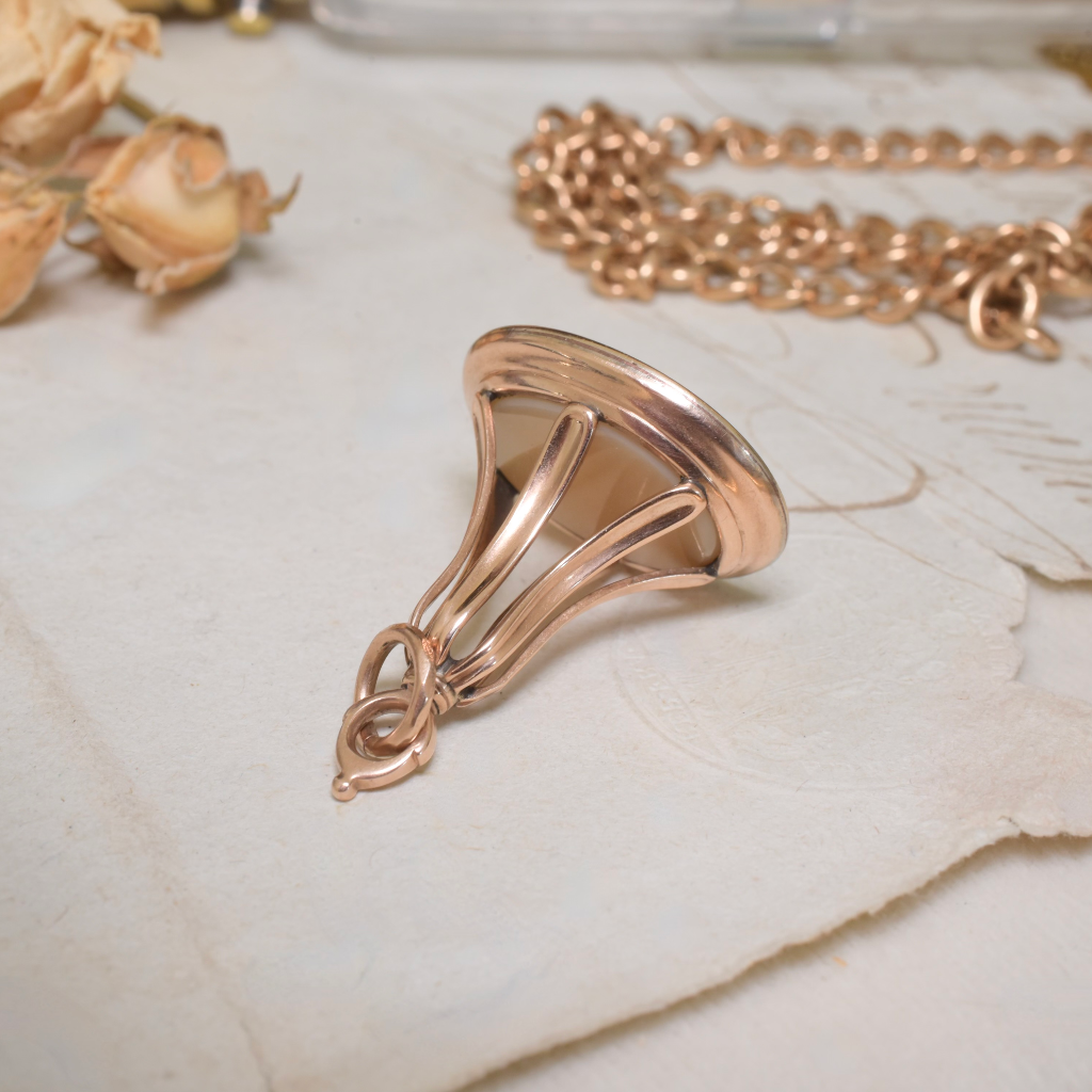 Antique Georgian 15ct Rose Gold Agate ‘Bow And Initial ‘E’ Fob Seal Circa 1820