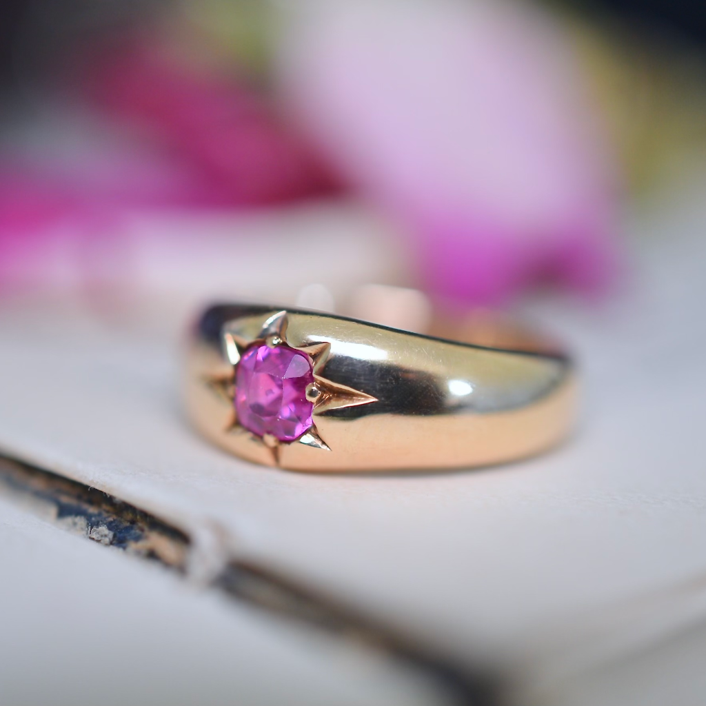 Antique Australian 18ct Yellow Gold Natural Ruby Ring Circa 1900-1910