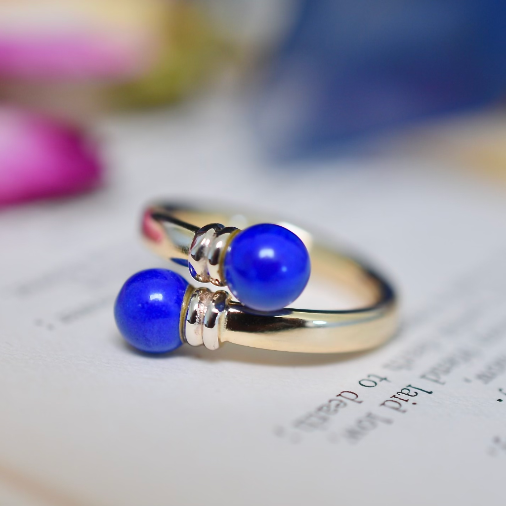 Contemporary 18ct Yellow Gold Lapis Lazuli Crossover’ Ring - Vincenza Italy