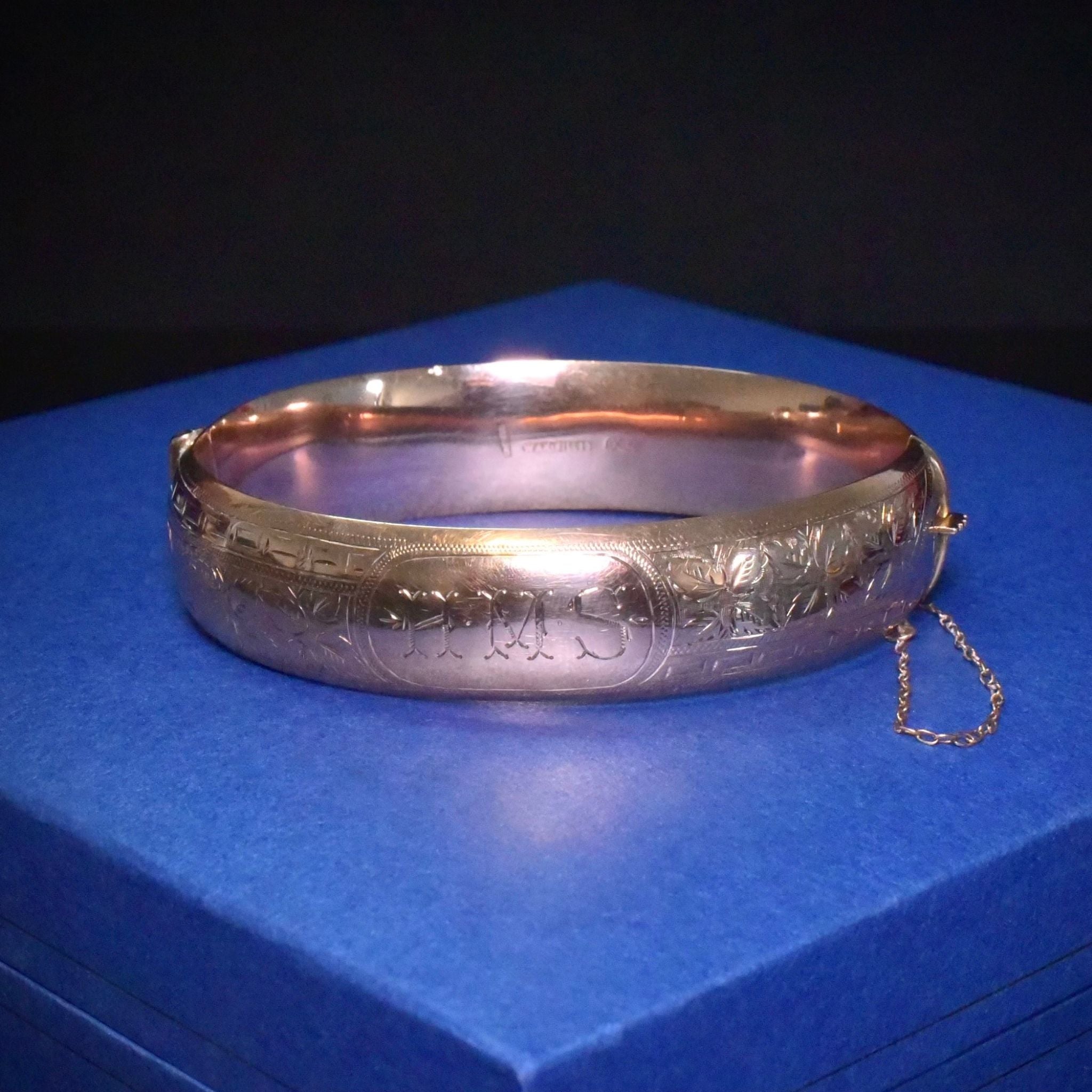 Antique 9ct Rose Gold Wide Oval Hinged Bangle Circa 1910-15