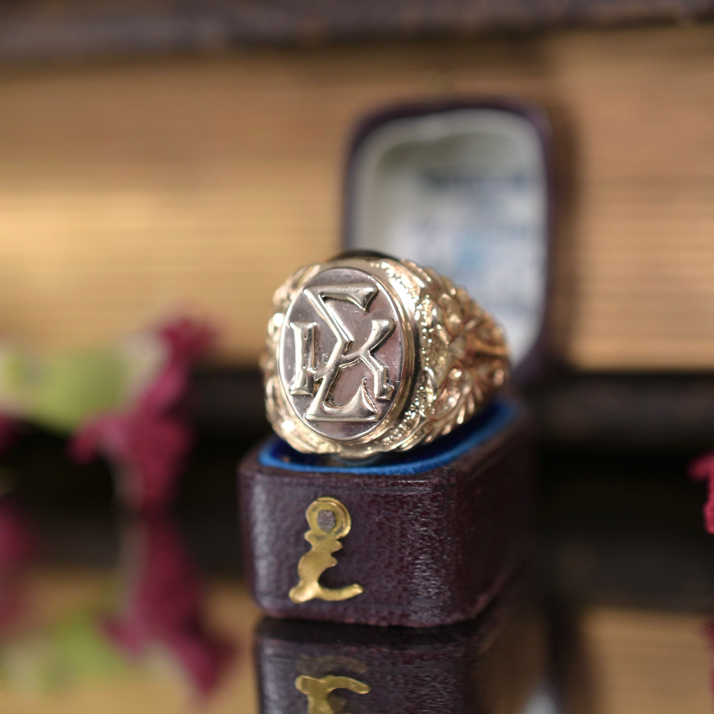 Vintage 9ct Yellow Gold ‘Fraternity Ring - Iota Sigma Upsilon - 13.3 Grams