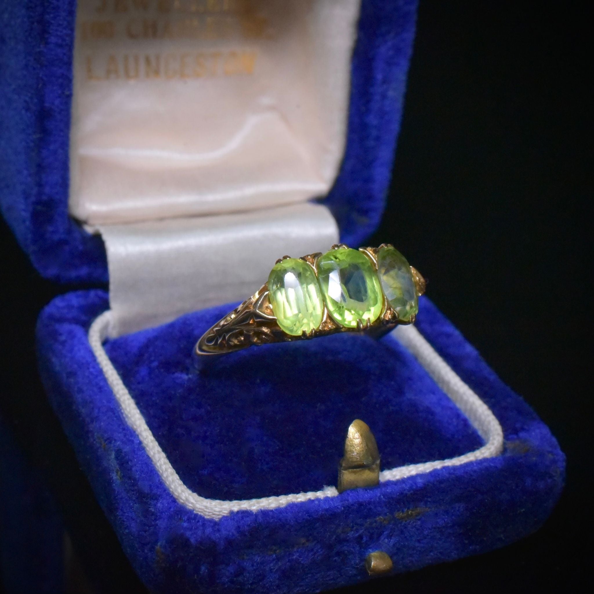 Antique Edwardian 18ct Yellow Gold Peridot Ring - Henry Williamson Ltd - Birmingham 1906