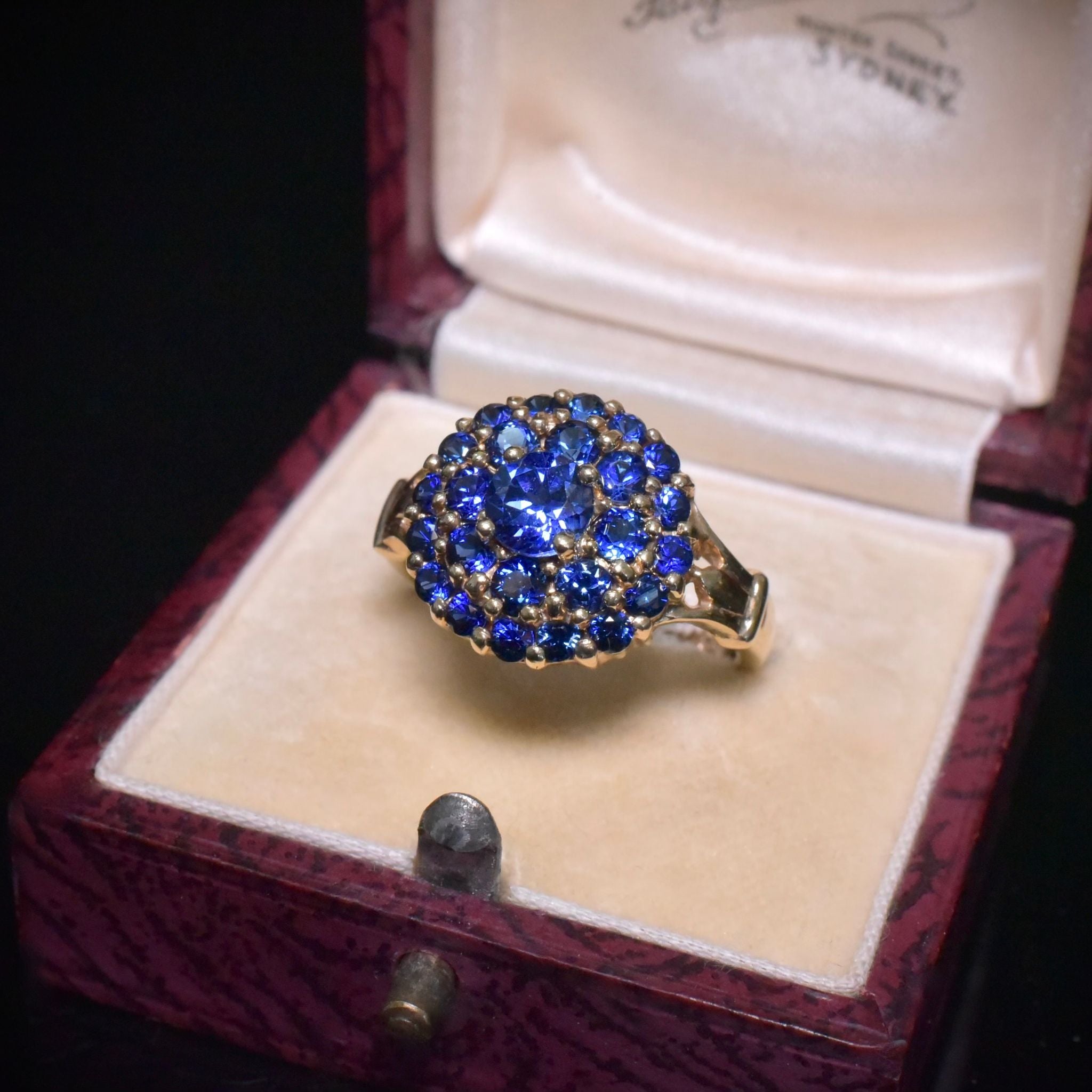 Modern 9ct Yellow Gold Man-Made Sapphire Daisy Cluster Ring