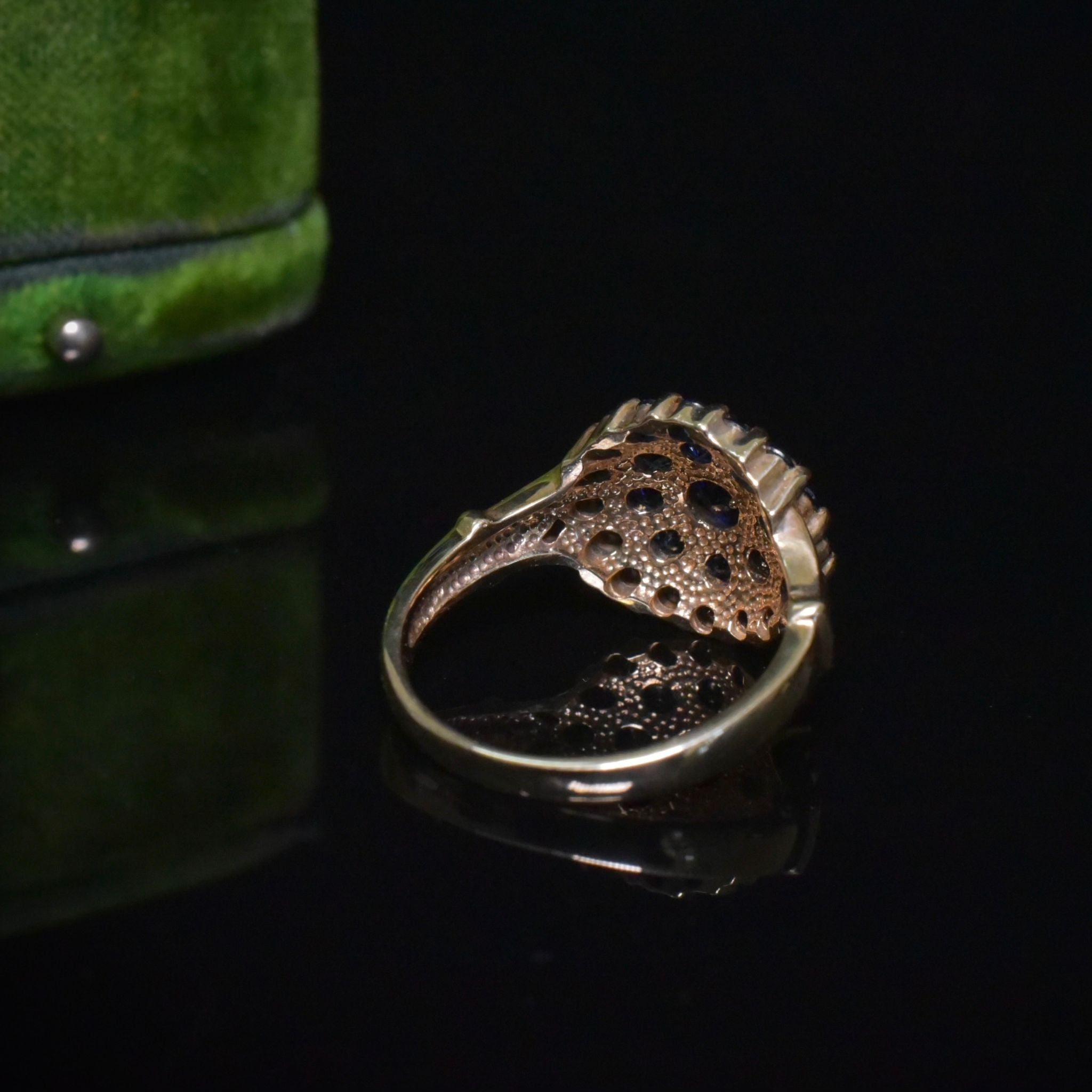 Modern 9ct Yellow Gold Man-Made Sapphire Daisy Cluster Ring