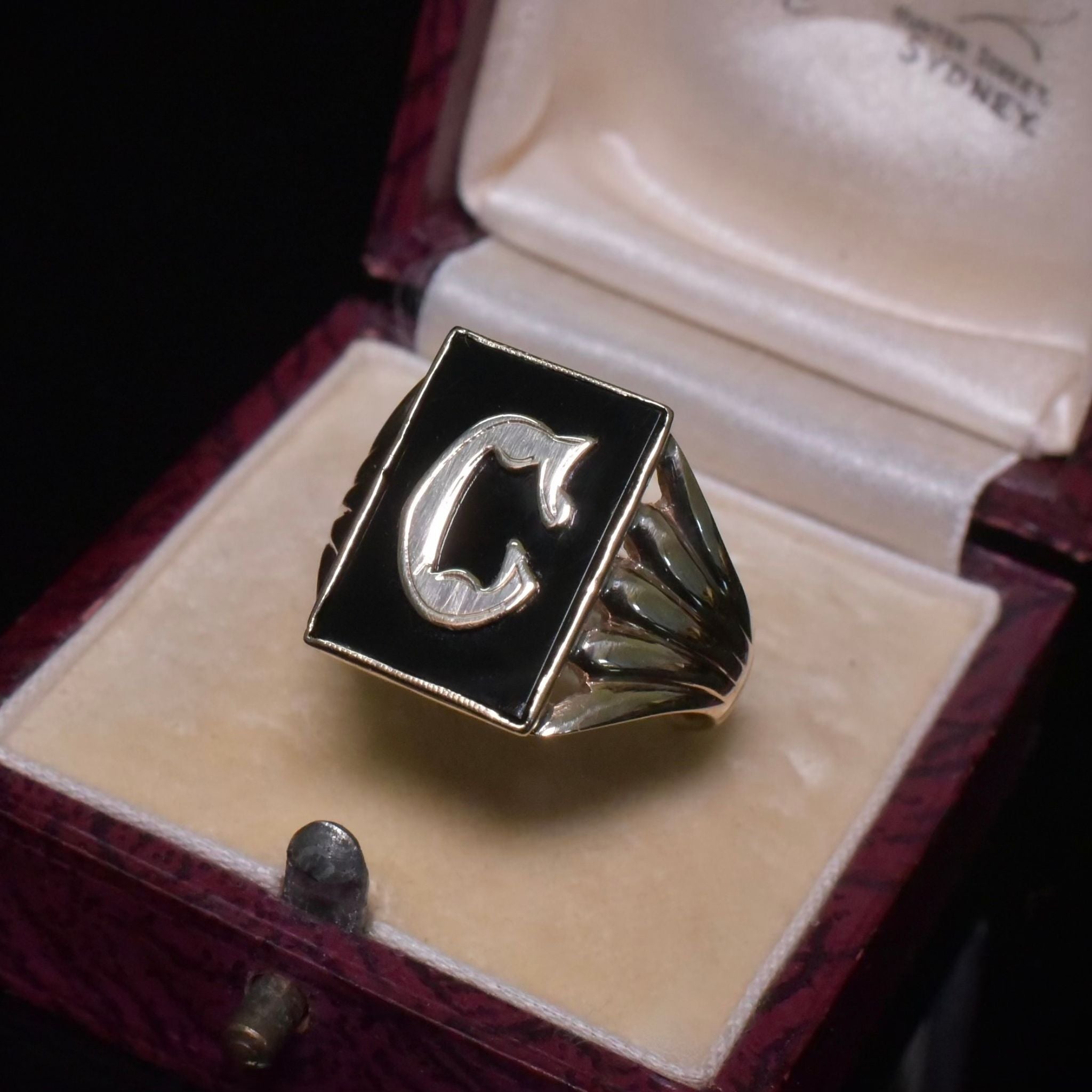 Vintage 9ct Yellow Gold Onyx Initial ‘C’ Ring Circa 1950’s