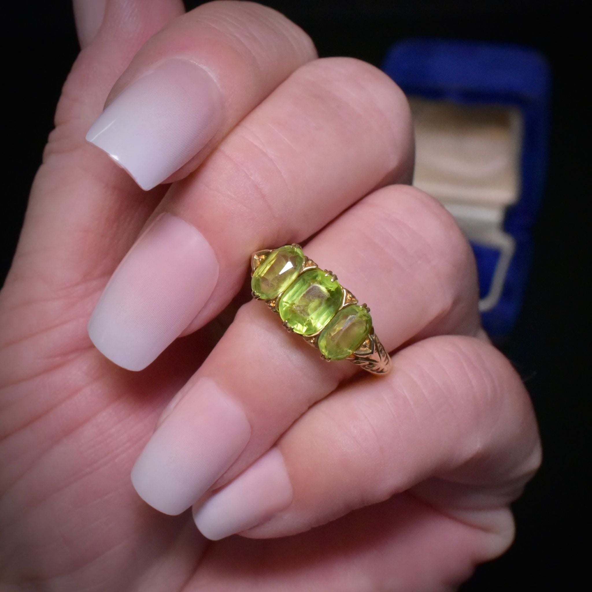 Antique Edwardian 18ct Yellow Gold Peridot Ring - Henry Williamson Ltd - Birmingham 1906