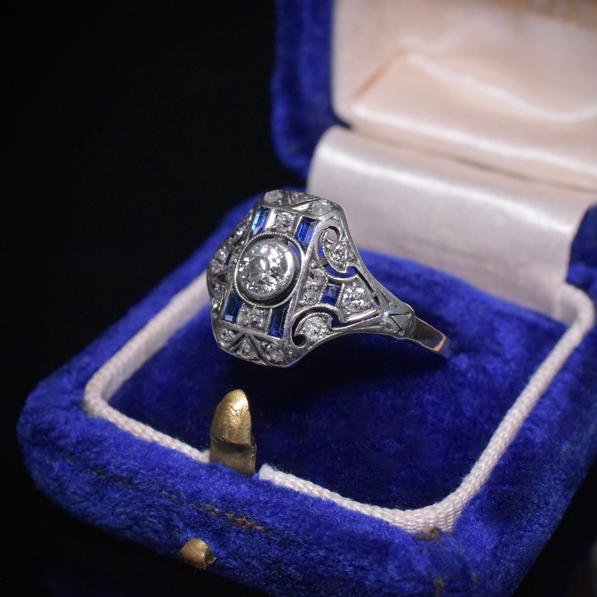 Antique Art Deco 14ct Gold Diamond And Sapphire Ring - Vienna Circa 1920-30’s