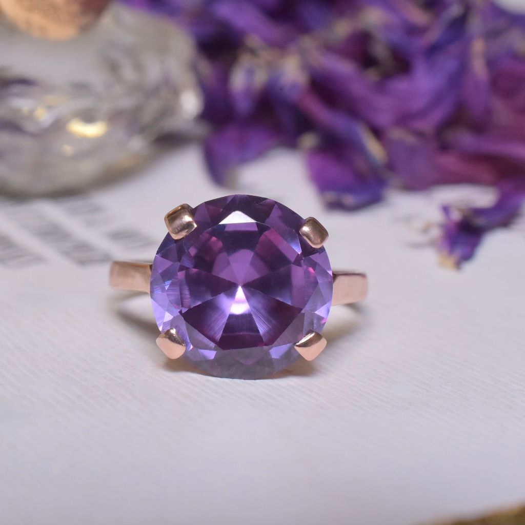 Vintage 9ct Rose Gold Colour-Change Sapphire/Alexandrite (Lab Created) Ring