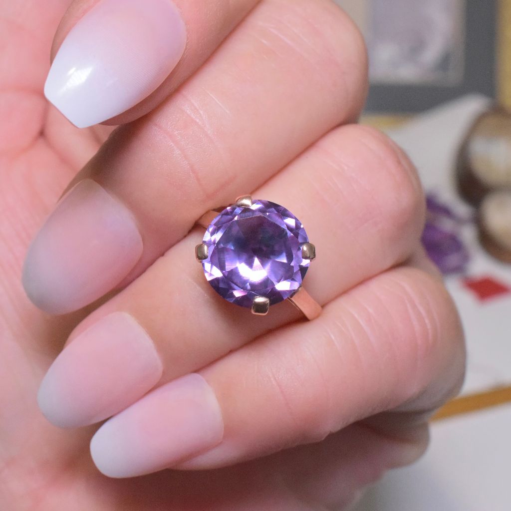Vintage 9ct Rose Gold Colour-Change Sapphire/Alexandrite (Lab Created) Ring