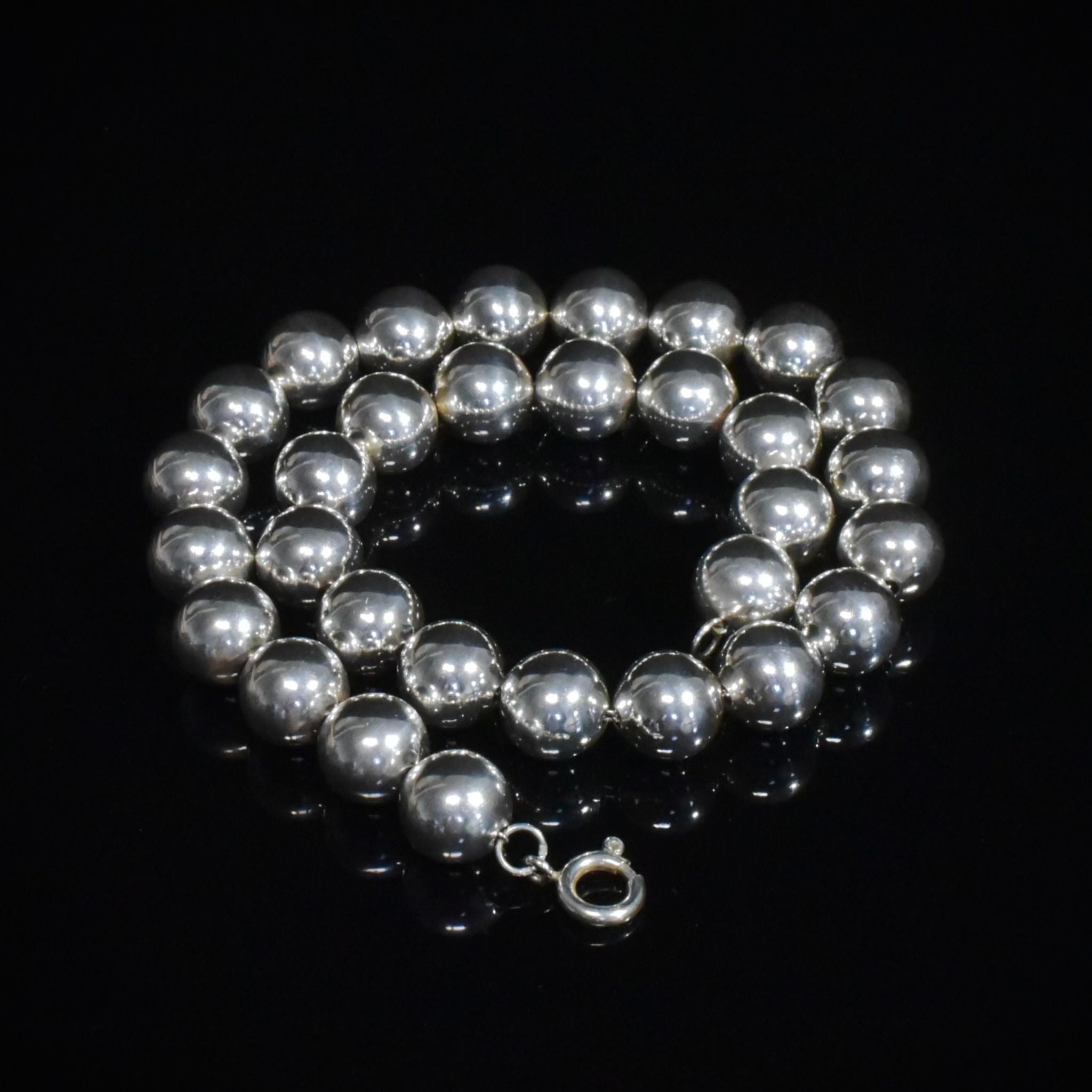 Superb Vintage Sterling Silver Rondel Bead Necklace