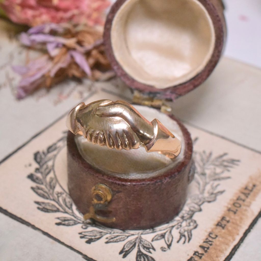 Vintage 9ct Rose Gold ‘Fede’ Ring