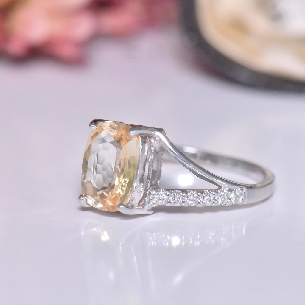 Contemporary 14ct White Gold Un-Heated Yellow Sapphire And Diamond Ring