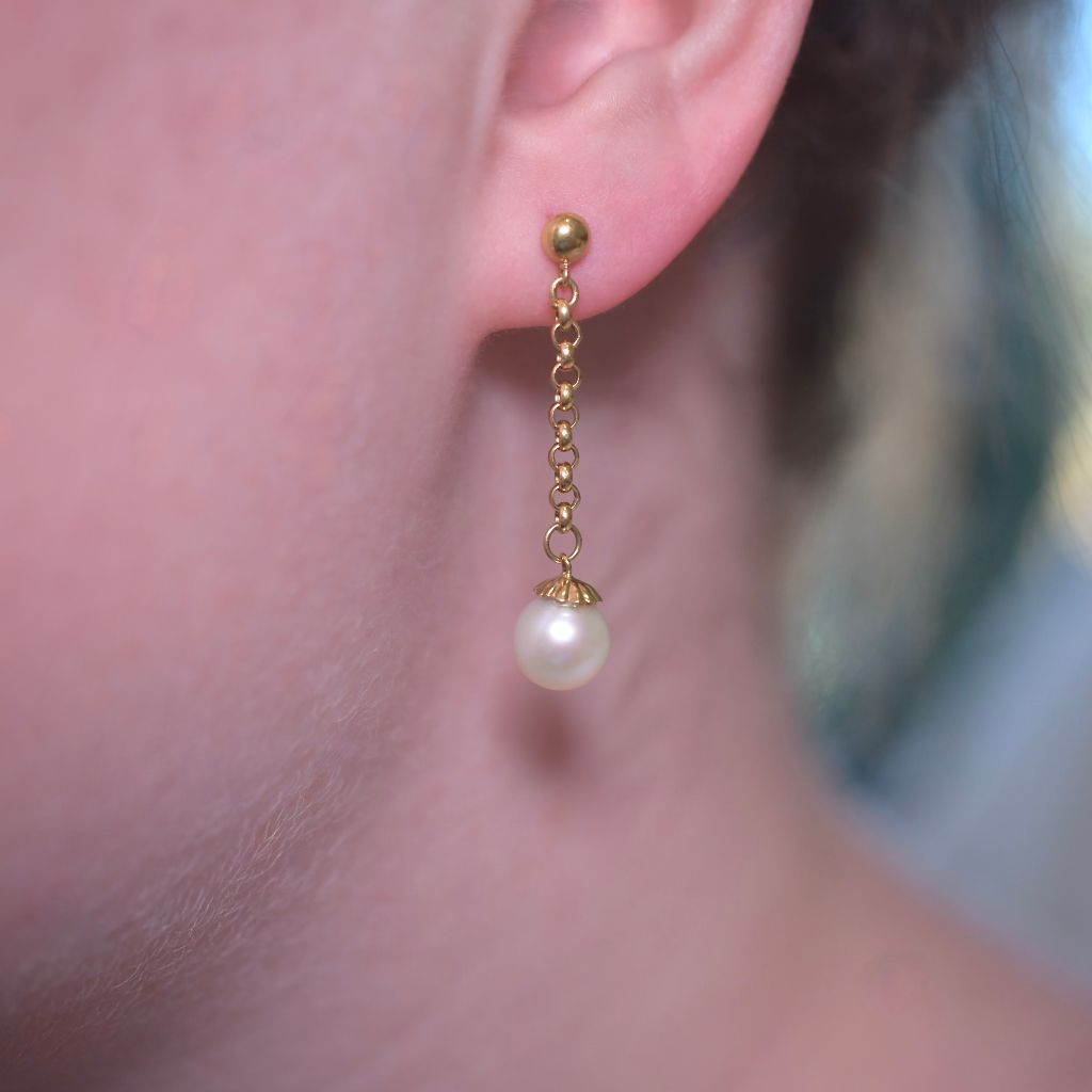 Vintage Italian 18ct Yellow Gold Akoya Pearl Long Drop Earrings
