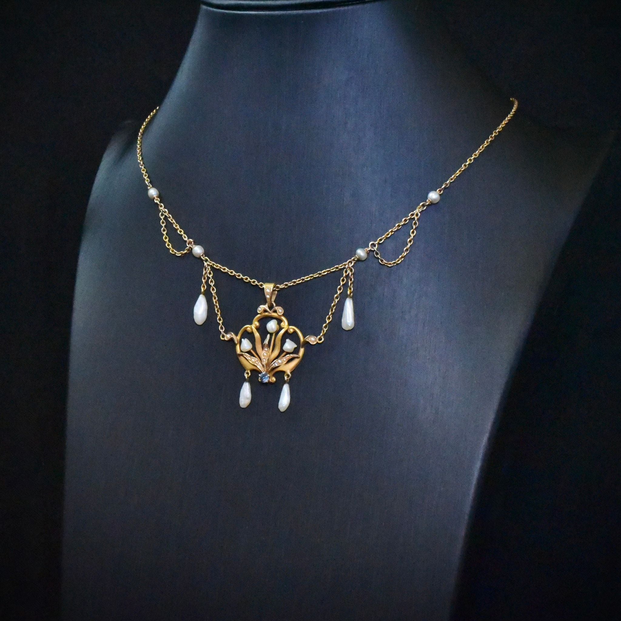 Antique Art Nouveau 14ct Yellow Gold Sapphire And Pearl Necklace Circa 1890-1910