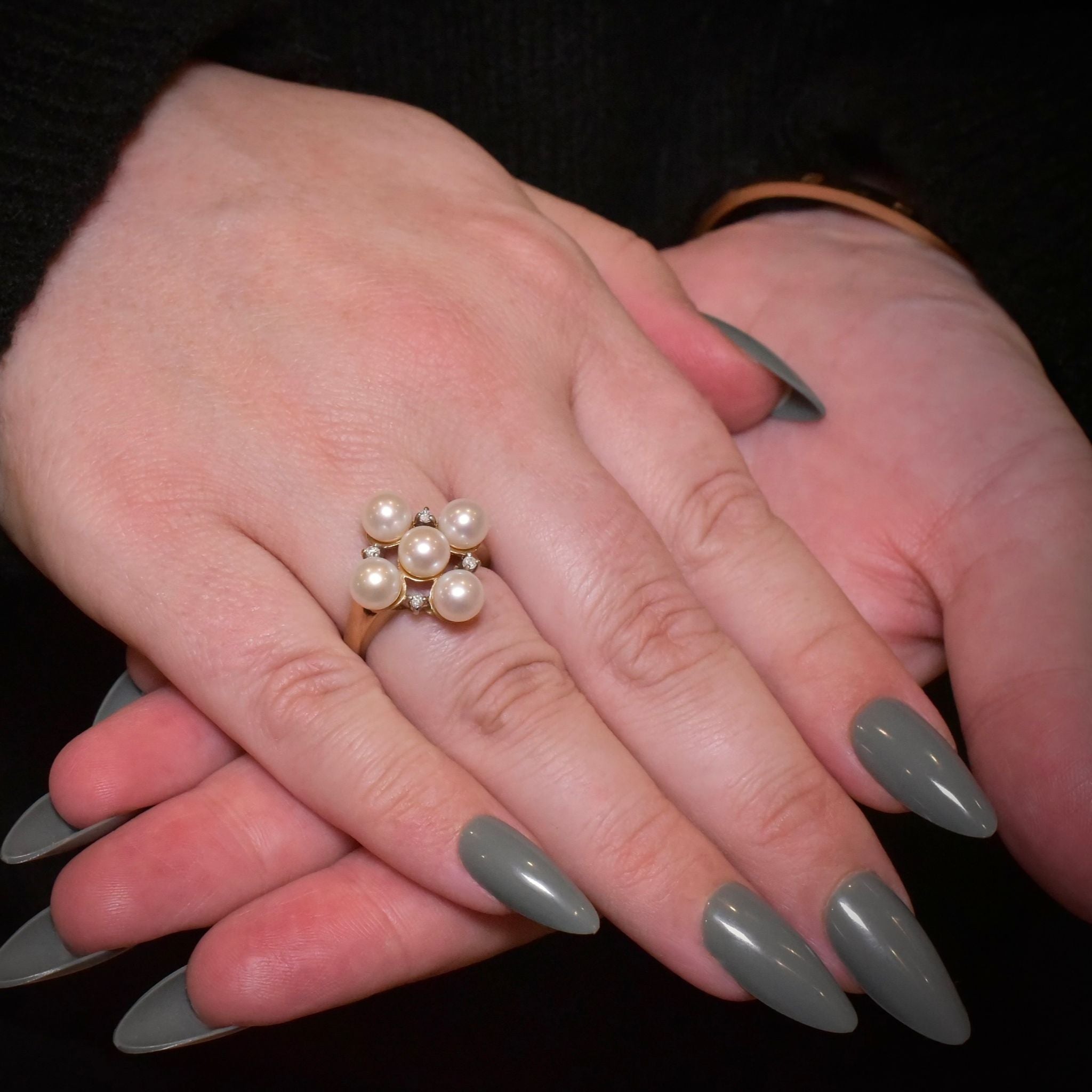 Stunning 9ct Yellow Gold Cultured Pearl And Diamond Ring - Birmingham 2006