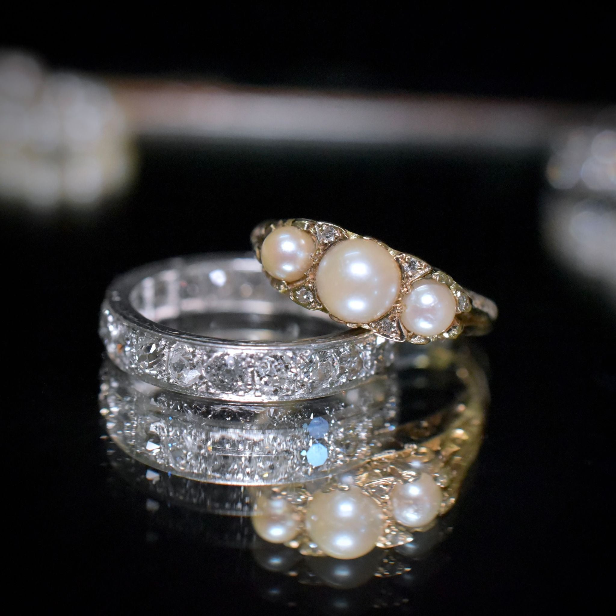 Stunning Vintage 9ct Yellow Gold Half Pearl And Diamond Ring