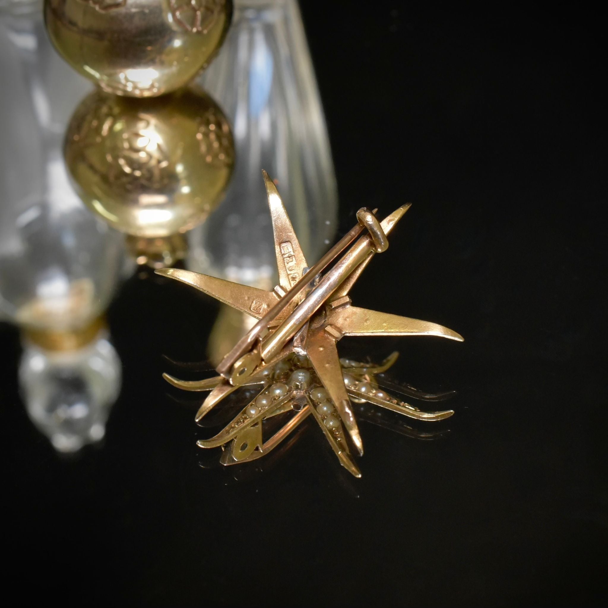 Antique Australian 15ct Yellow Gold Starburst Brooch By Aronson & Co. Circa 1910-15