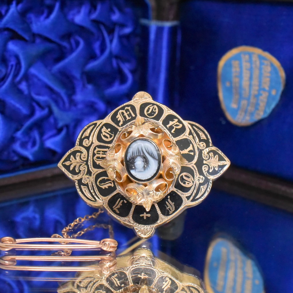 Antique Victorian 9ct Rose Gold Mourning “In Memory Of’ Enamel Onyx Locket Circa 1870-80