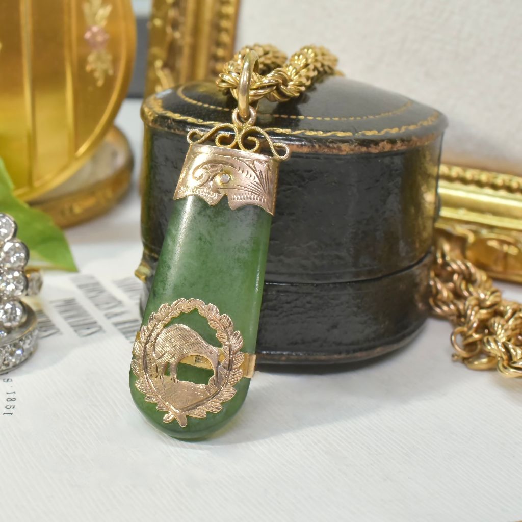 Antique Edwardian 9ct Rose Gold Nephrite Jade (Pounamu) Kiwi Fob Pendant Circa 1910