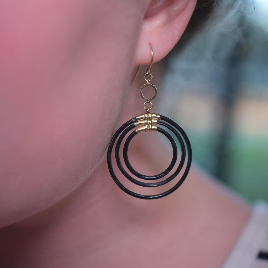 Antique 9ct Gold Eléphant Hair Triple Hoop Earrings