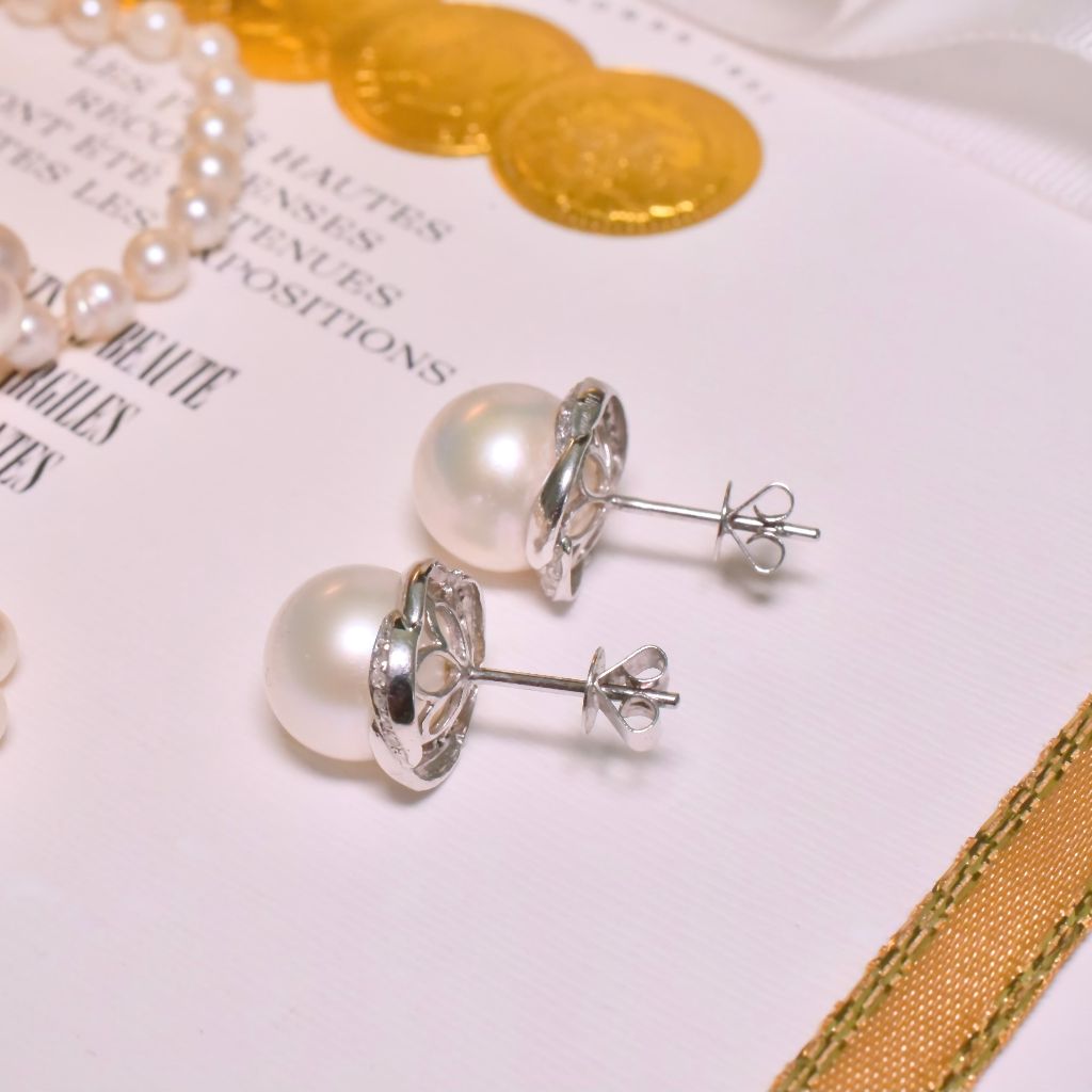 Contemporary 14ct White Gold Pearl And Diamond Earrings