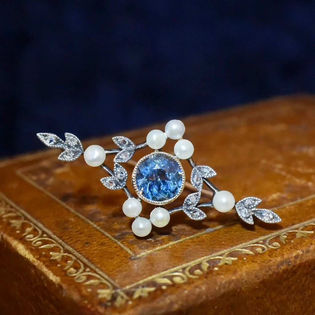 Antique Edwardian 15ct Yellow Gold Aquamarine Diamond Pearl Brooch Circa 1910-15
