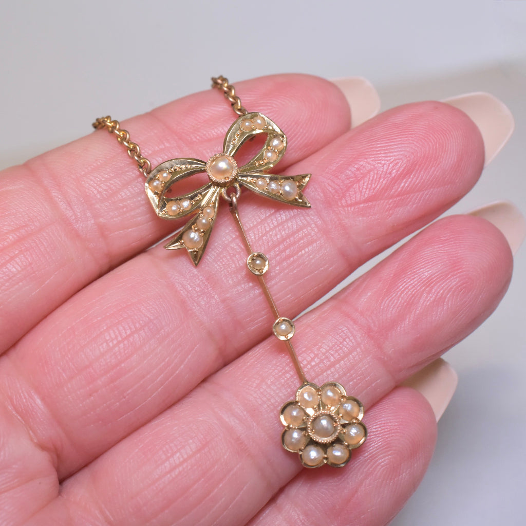 Antique Australian 15ct Yellow Gold Half Seed Pearl Necklace By William Drummond And Co. Circa 1900-1910