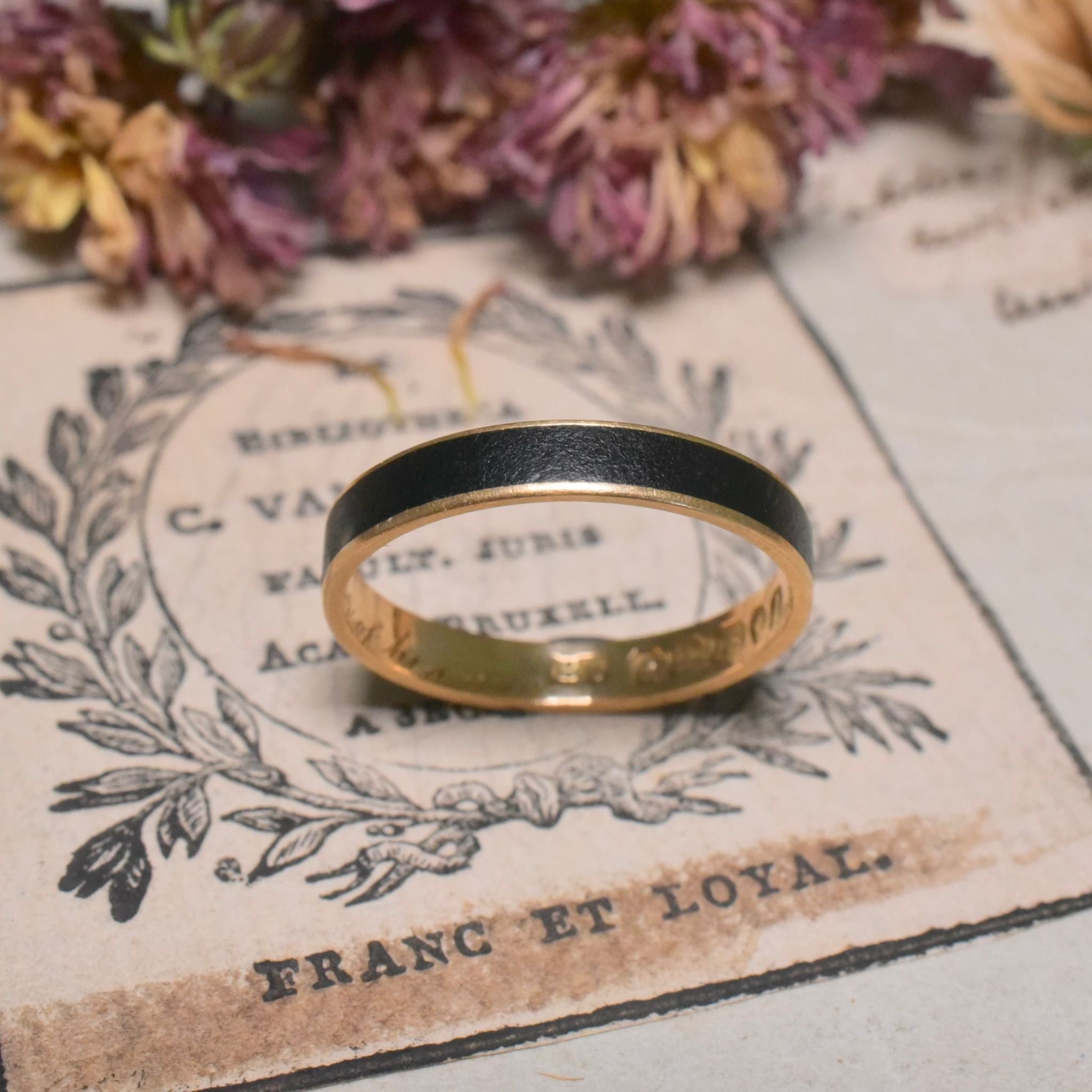 Antique Georgian 18ct Gold Enamel Mourning Ring - London 1826