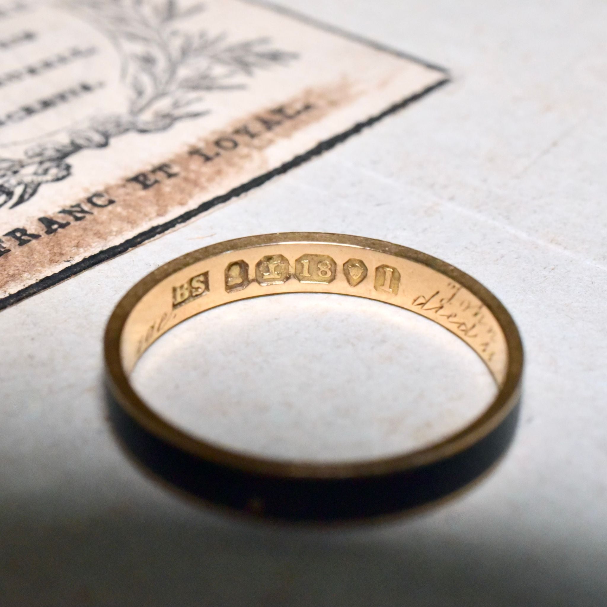 Antique Georgian 18ct Gold Enamel Mourning Ring - London 1826