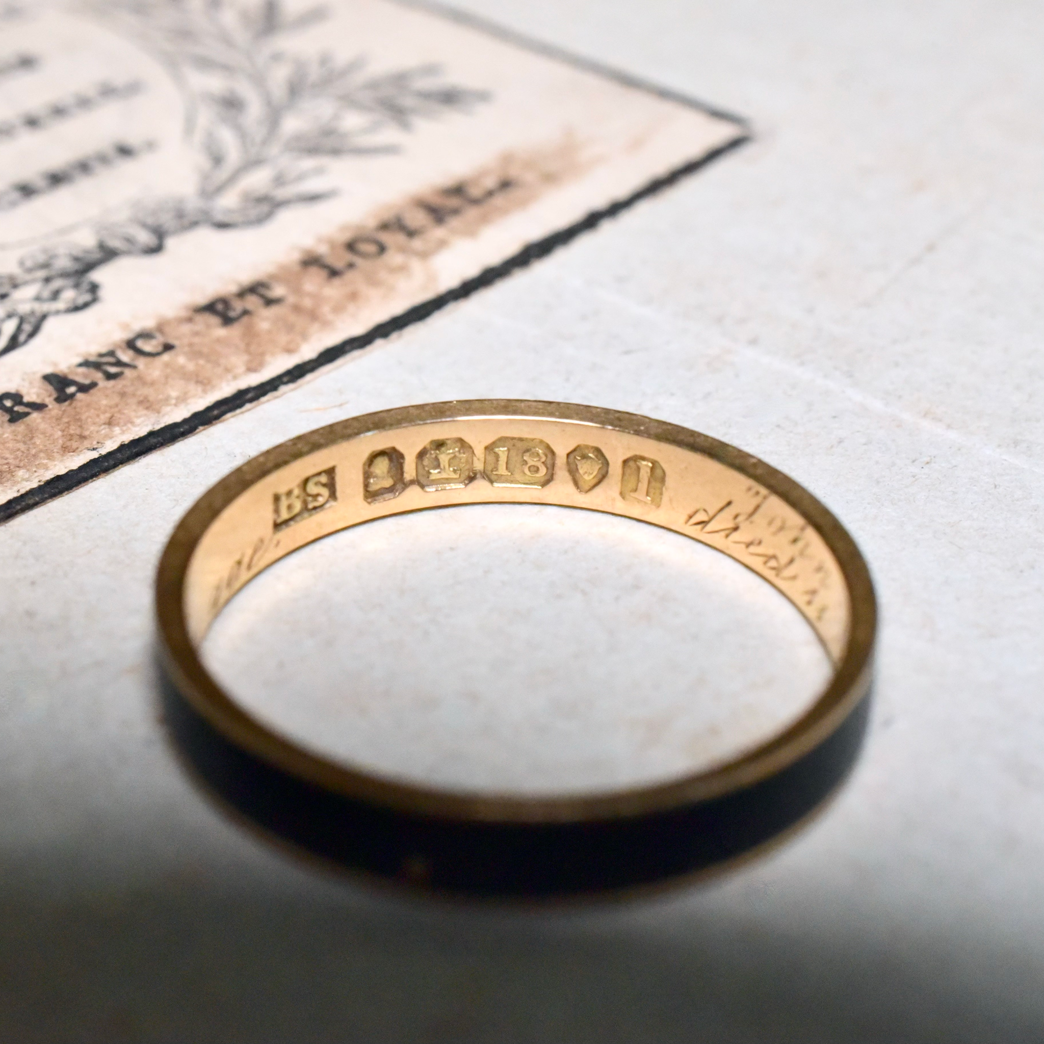 Antique Georgian 18ct Gold Enamel Mourning Ring - London 1826