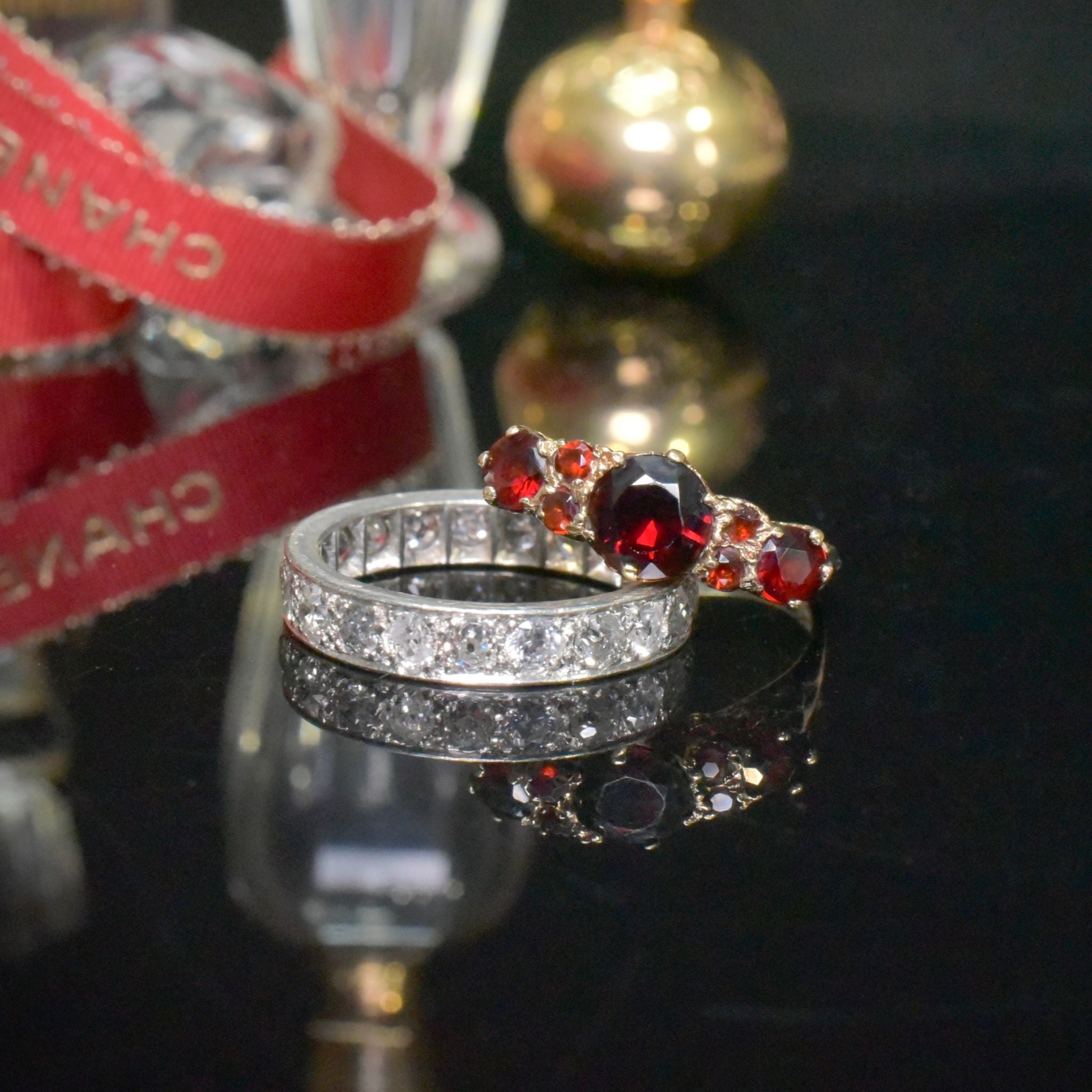 Vintage 9ct Yellow Gold Almandine Garnet Bridge Ring - London 1988