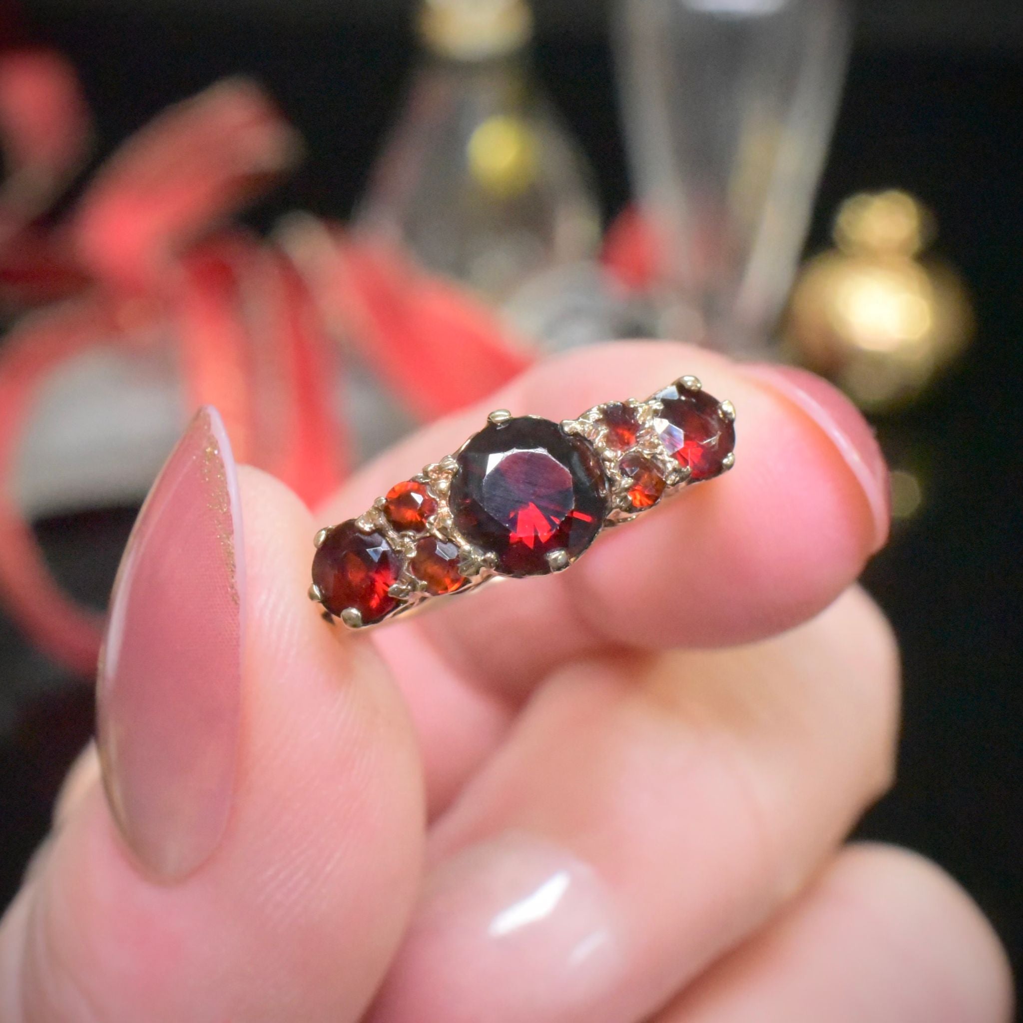 Vintage 9ct Yellow Gold Almandine Garnet Bridge Ring - London 1988