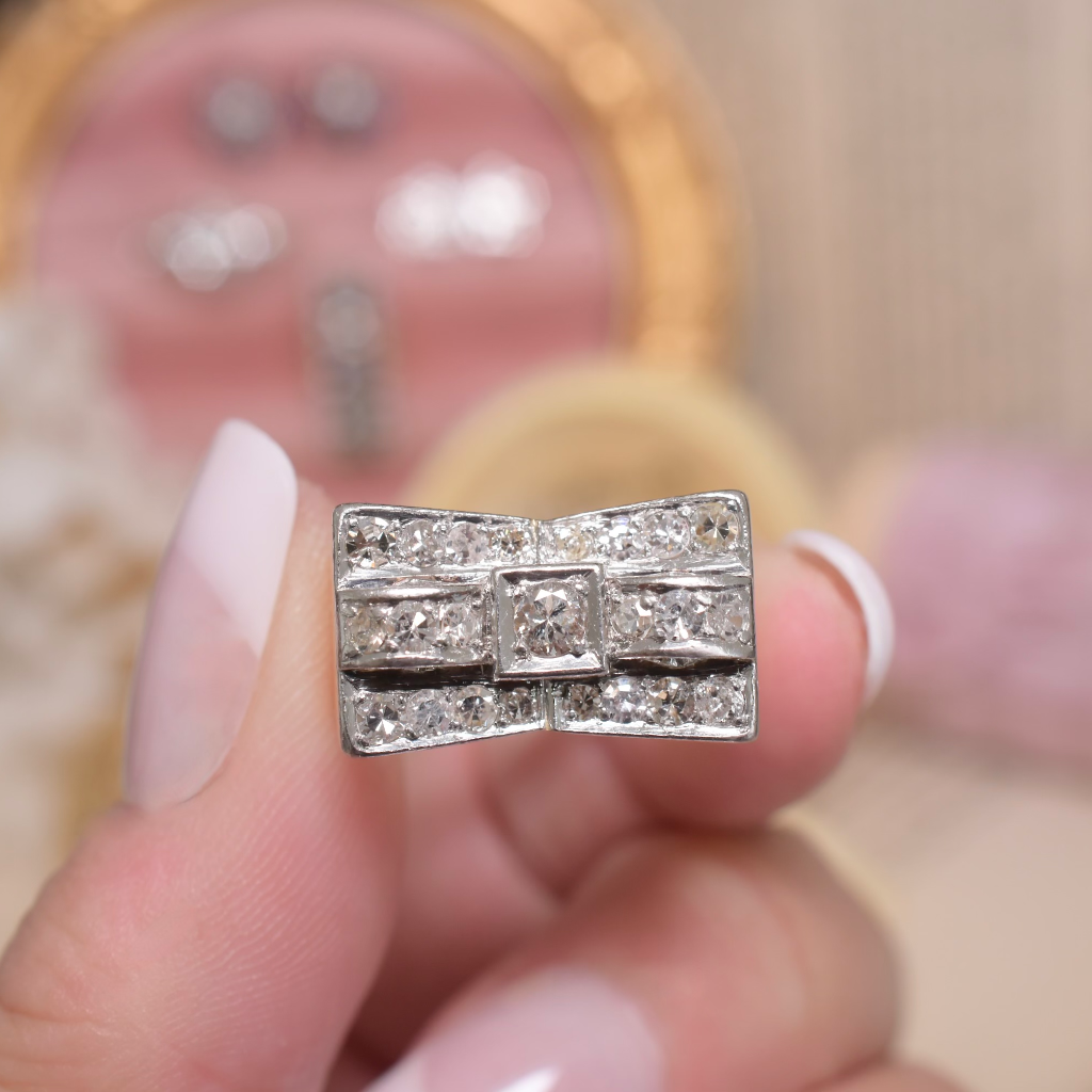 Vintage Retro 18ct Yellow Gold And Diamond ‘Bow Tie’ Ring Circa 1945-1955