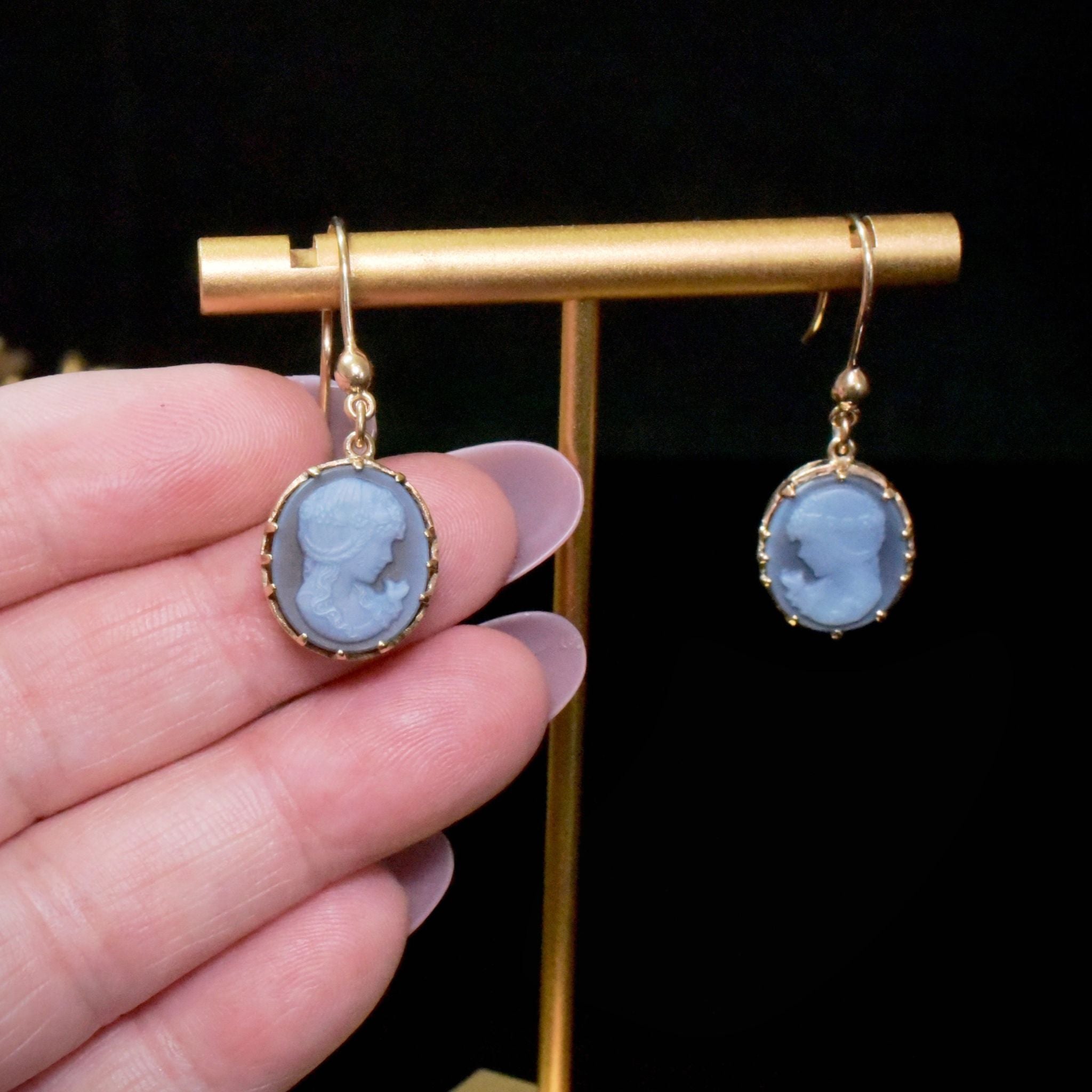 Vintage Antique Style 9ct Rose Gold Sardonyx Cameo Earrings
